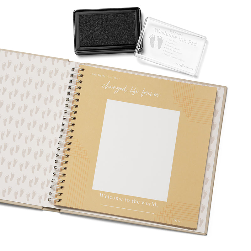 My Foot Book: Footprints Through The First Year