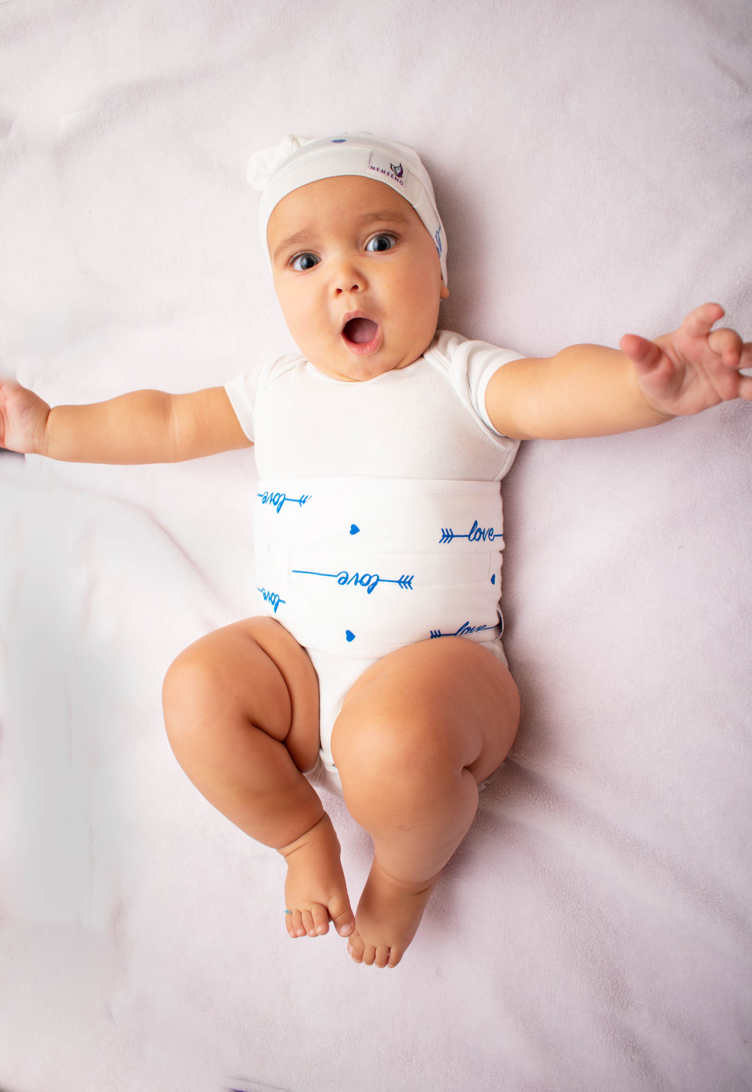 Newborn Top Knot Hat - Love Him
