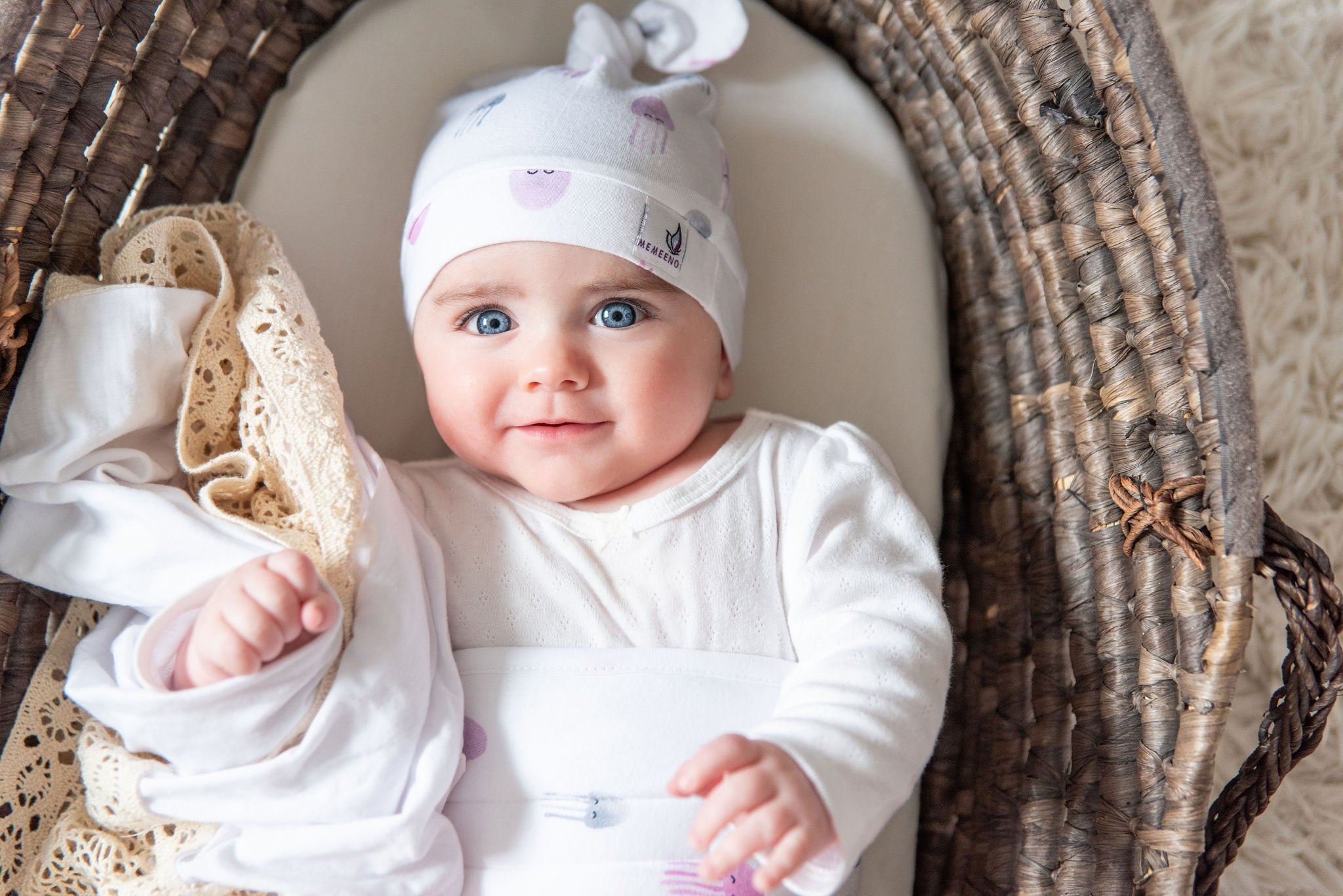 Newborn Top Knot Hat - Aurelia (jellyfish)