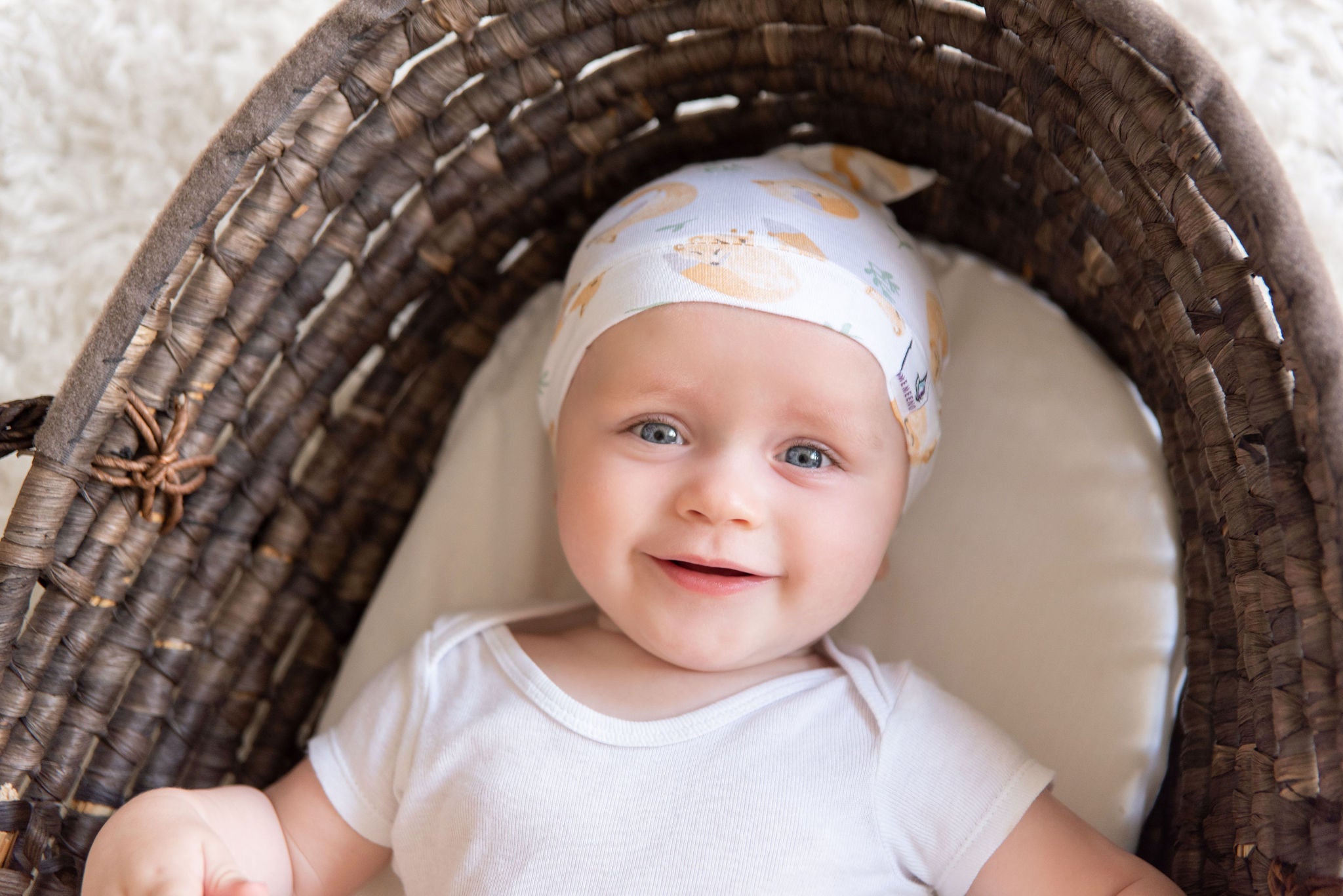 Newborn Top Knot Hat - Sleepy Fox