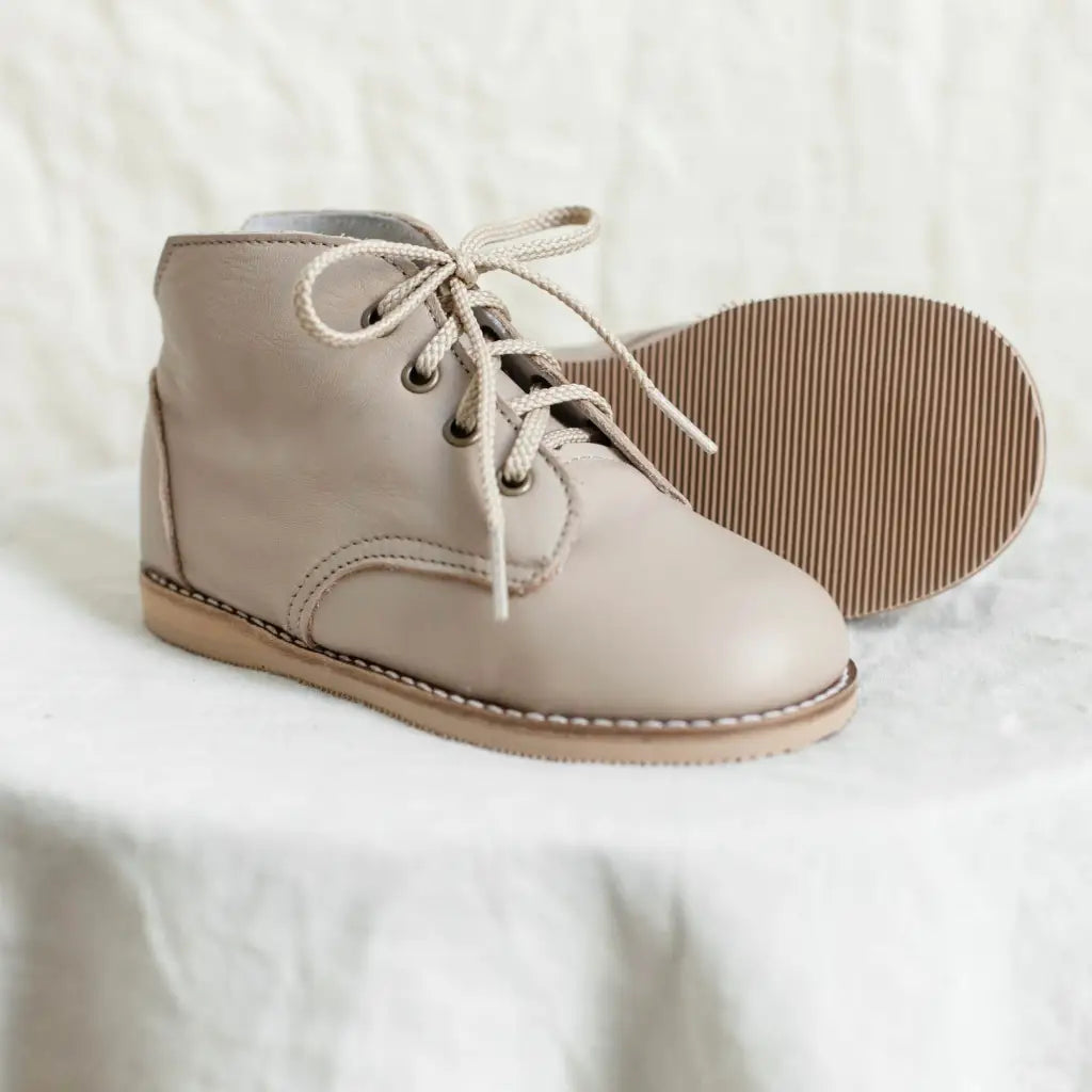 Milo Boot - Truffle