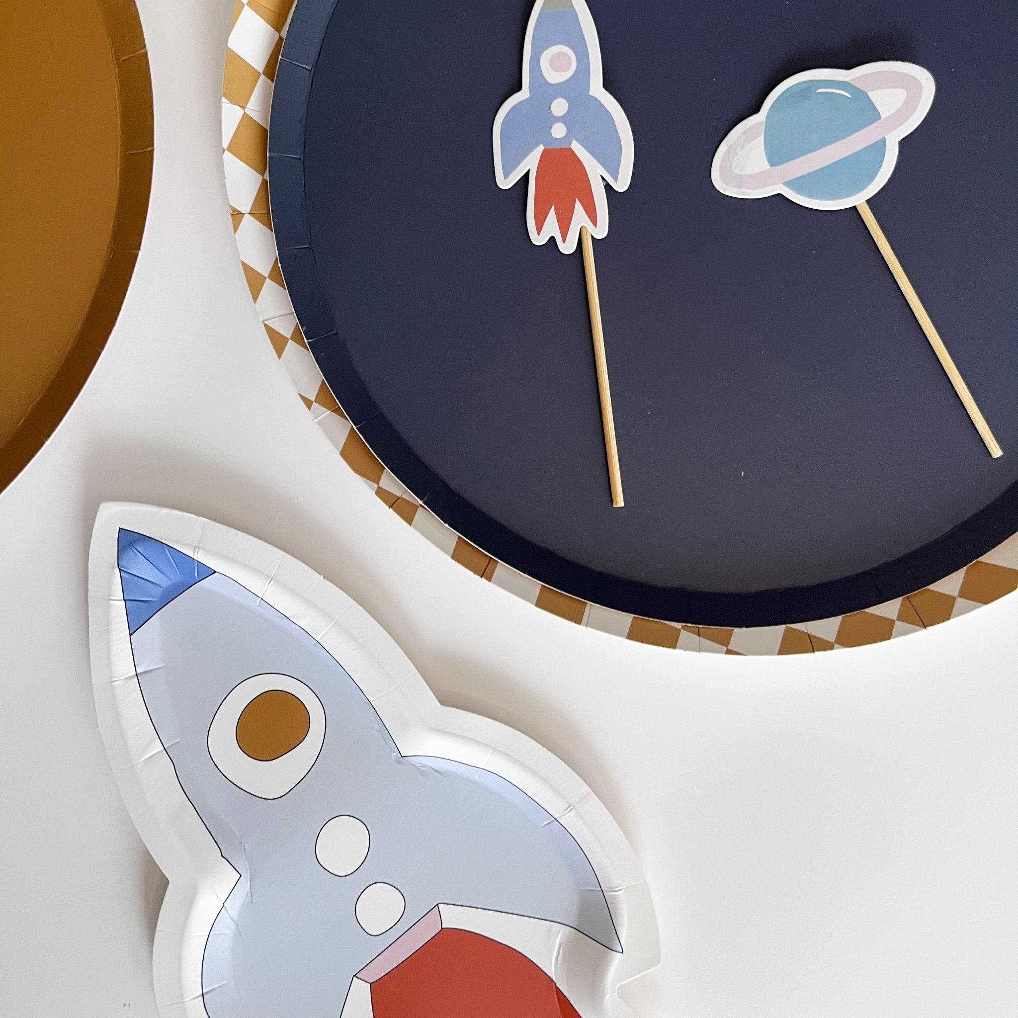 Mini Rocketship Snack Plate (set Of 8)