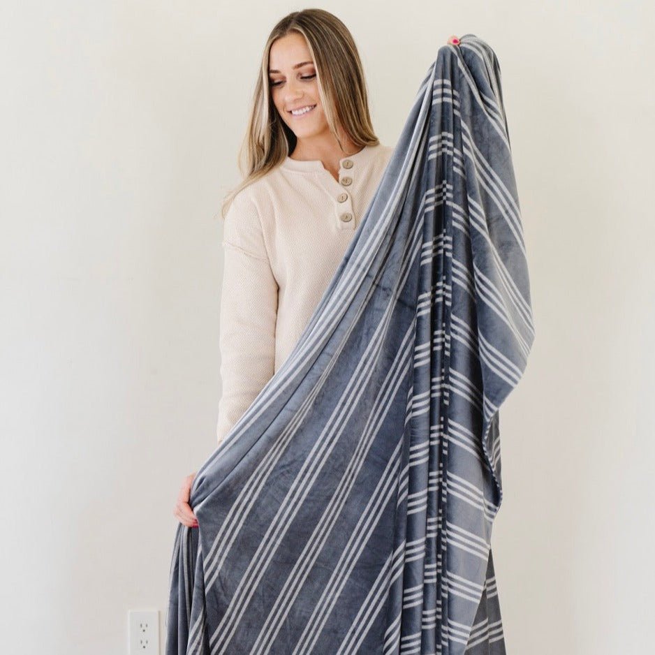 Minky Stretch Xl Throw Blankets