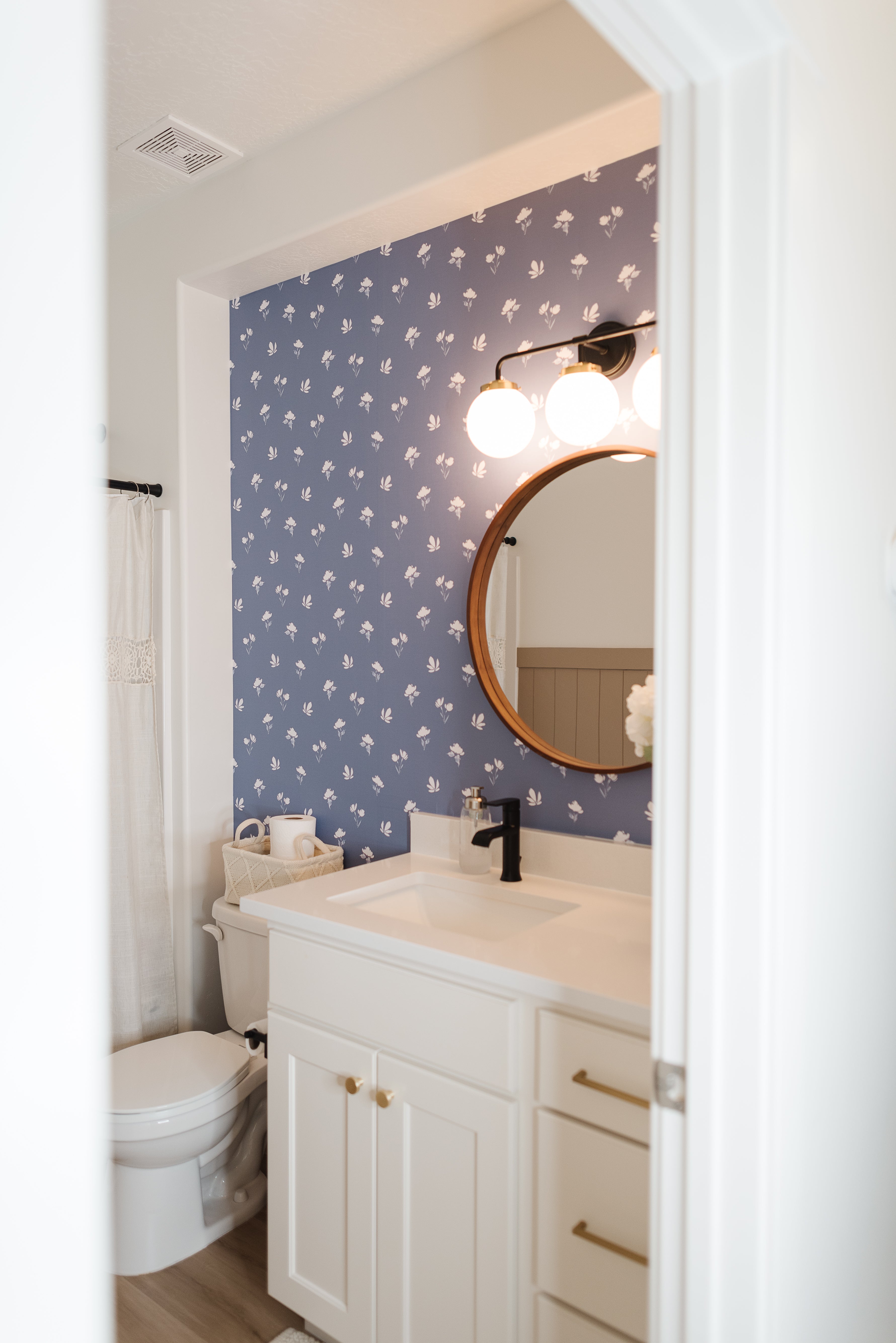 Imogen Wallpaper By Melissa Johnson Design