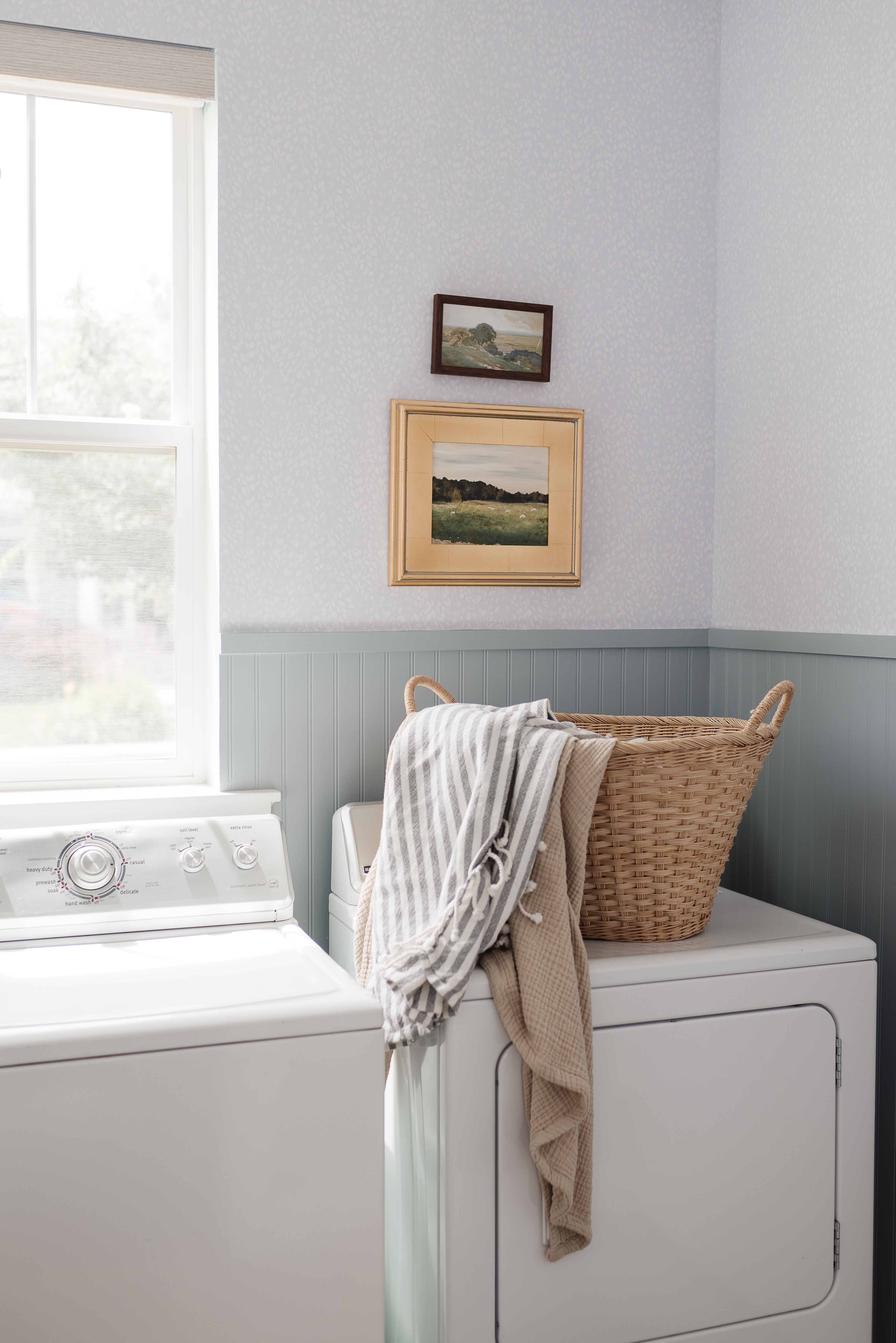 Serena Wallpaper By Melissa Johnson Design