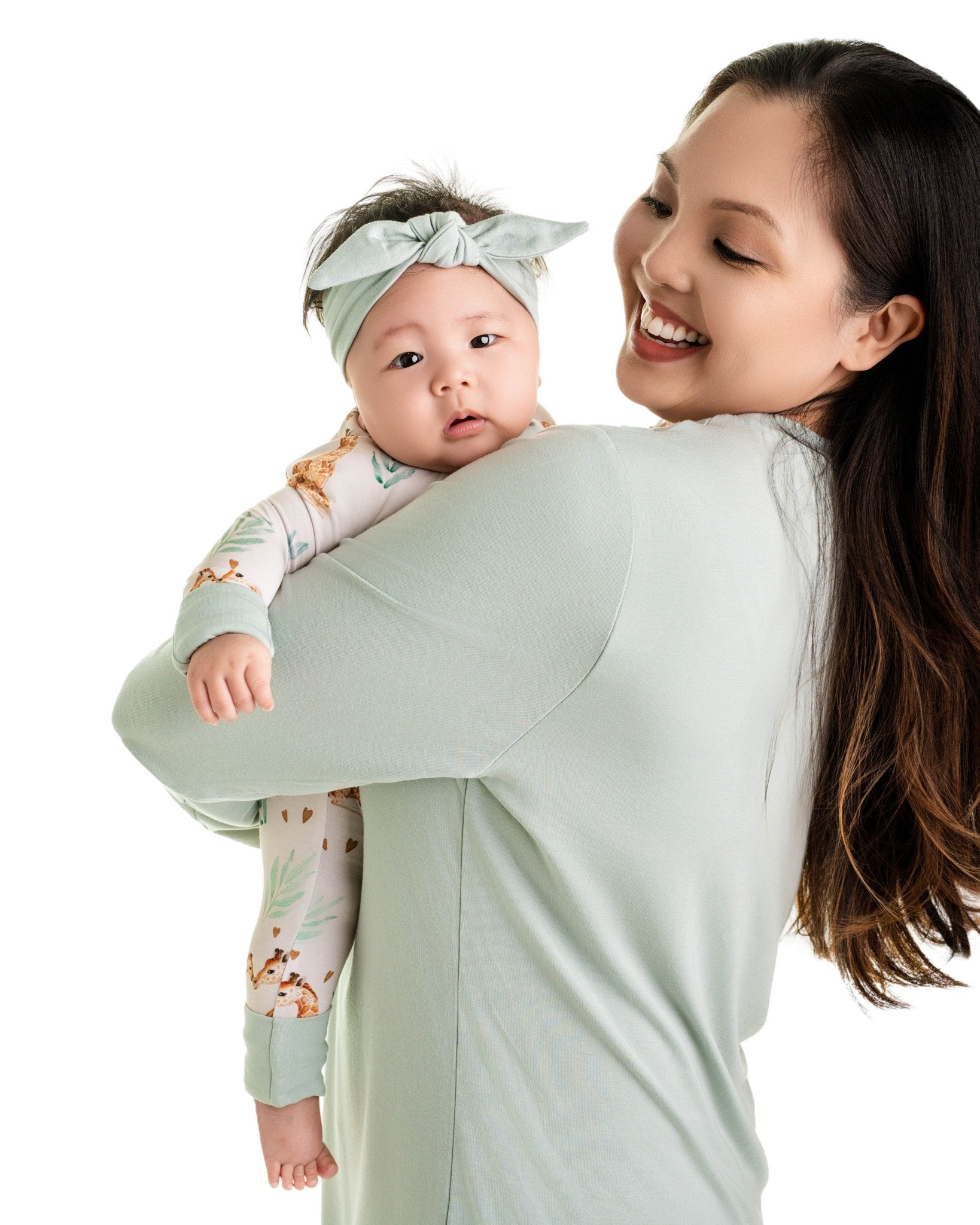 Mother's Love (giraffe) Women's Long Sleeve Shirt