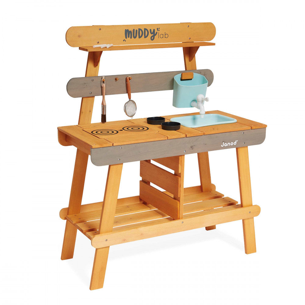 Muddy Lab - Outdoor Kitchen