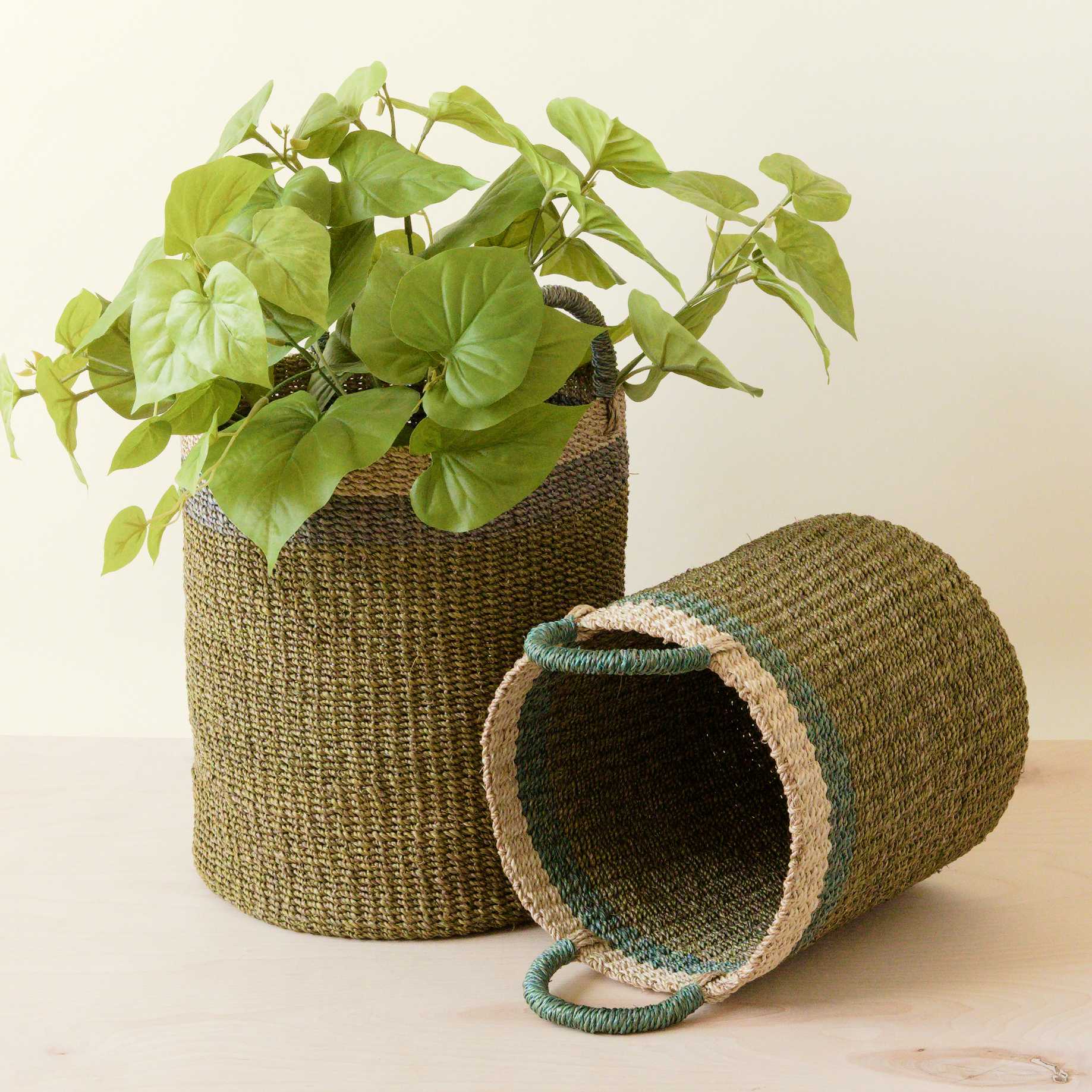 Olive Baskets With Handle, Set Of 2 - Natural Baskets | Likhâ