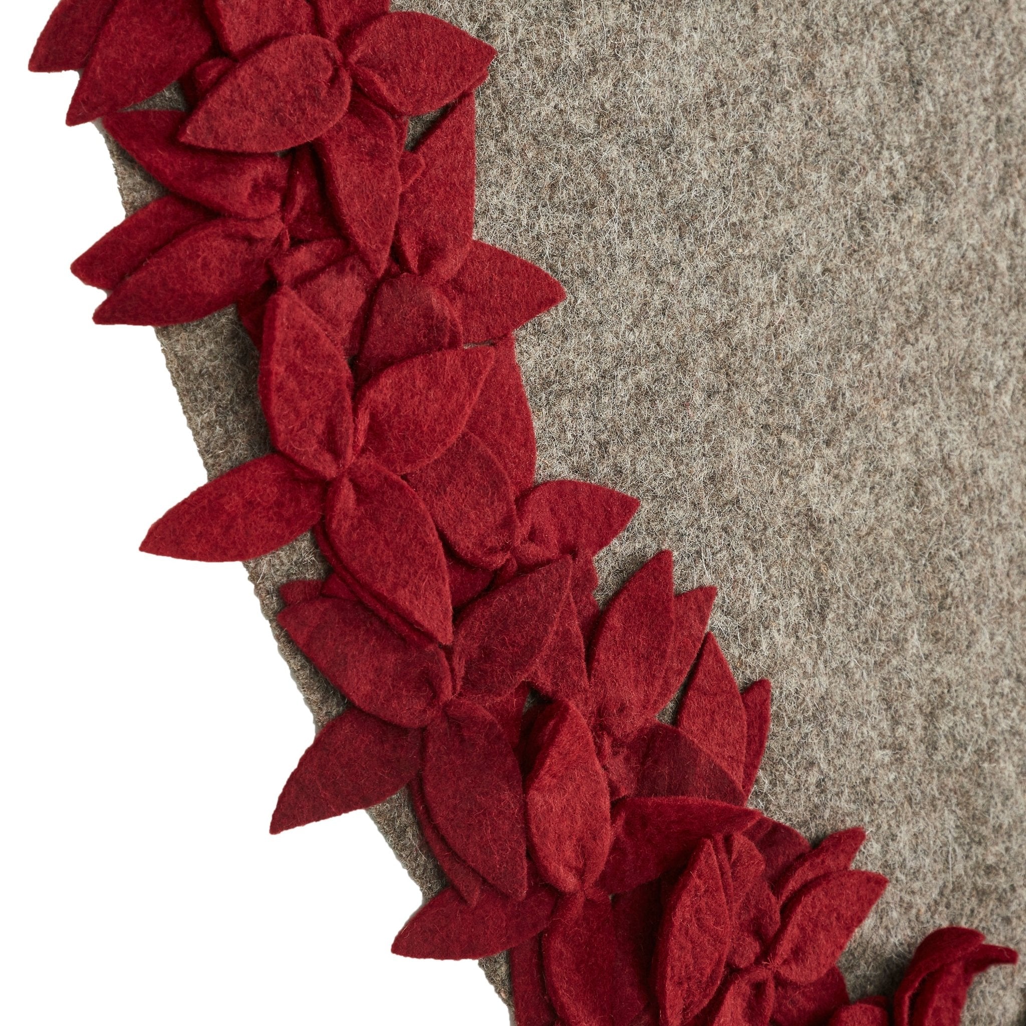 Handmade Overlapping Flowers Christmas Tree Skirt - Natural Red-60"