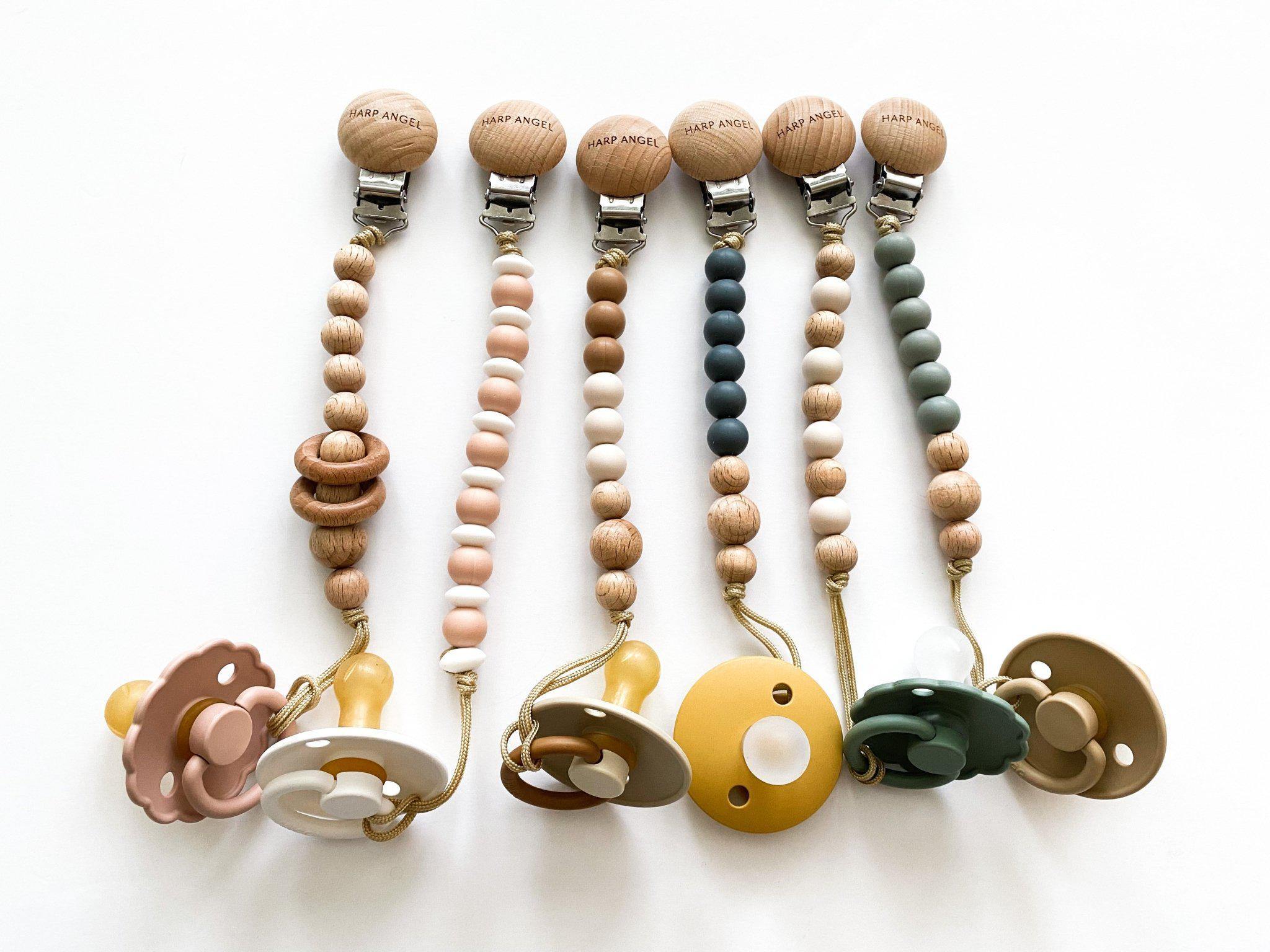 Pacifier Clip Harper (tan)