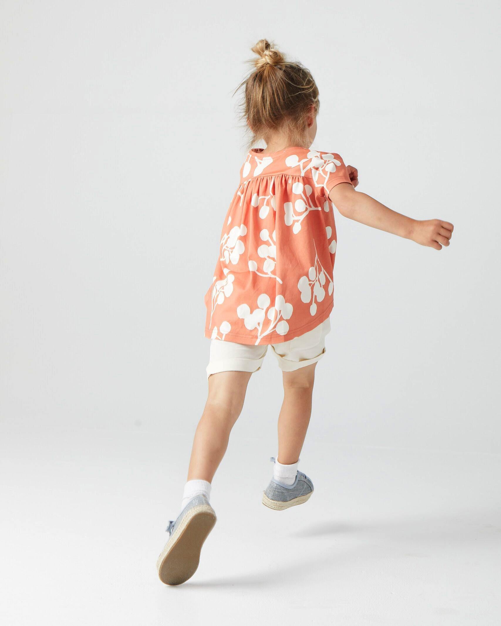 Girls' T-shirt With Back Ruffle - Brick Berries