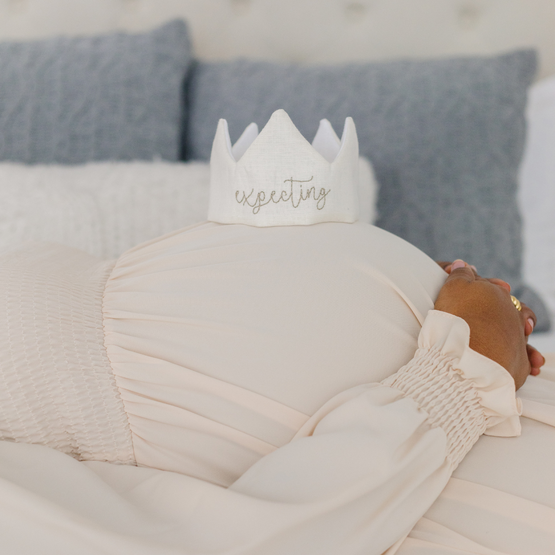 Newborn Crown | "it’s Sooo Cute!"