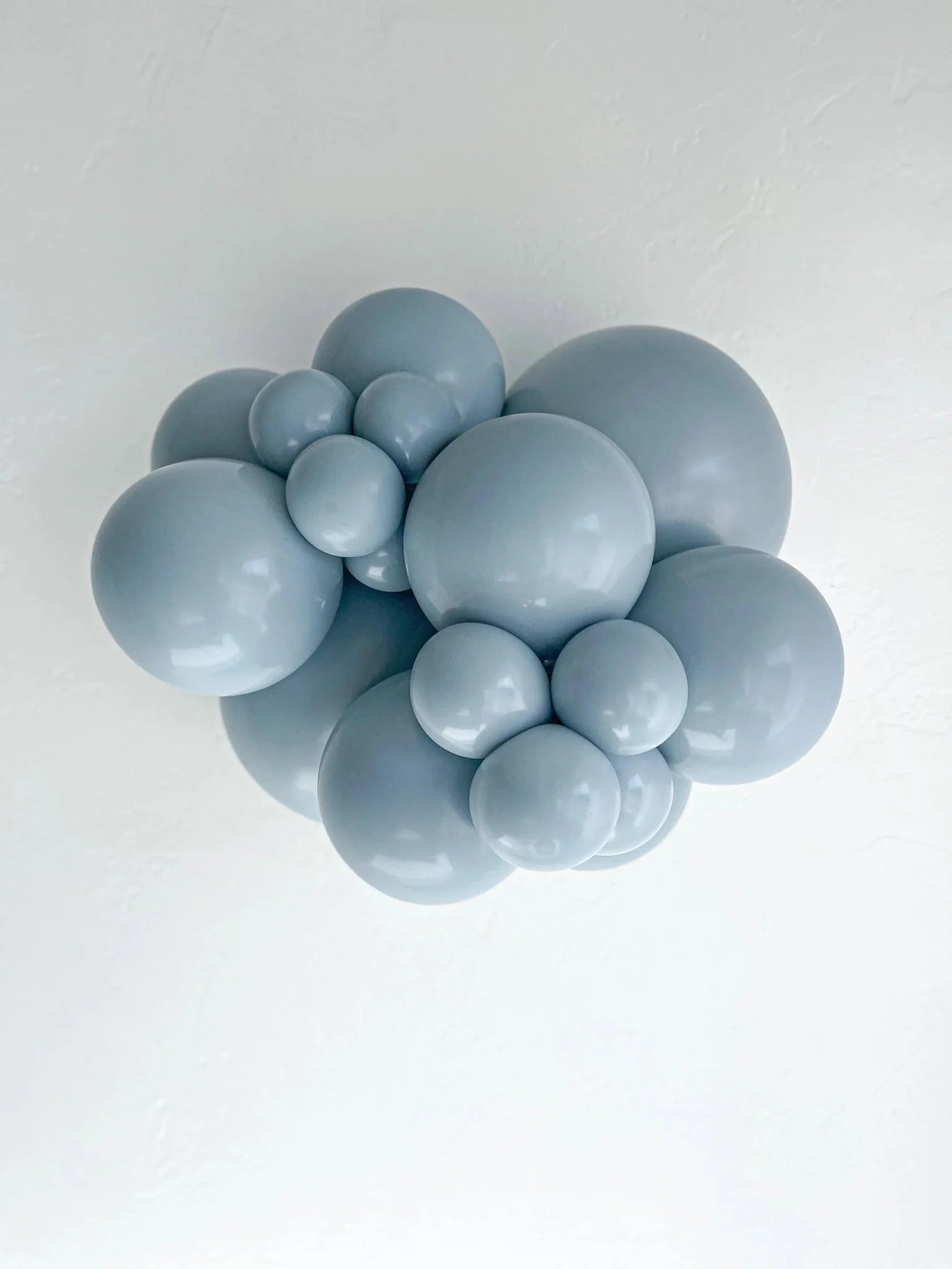 Premium Fog Gray Latex Balloon Cluster (5", 11” And 17”)