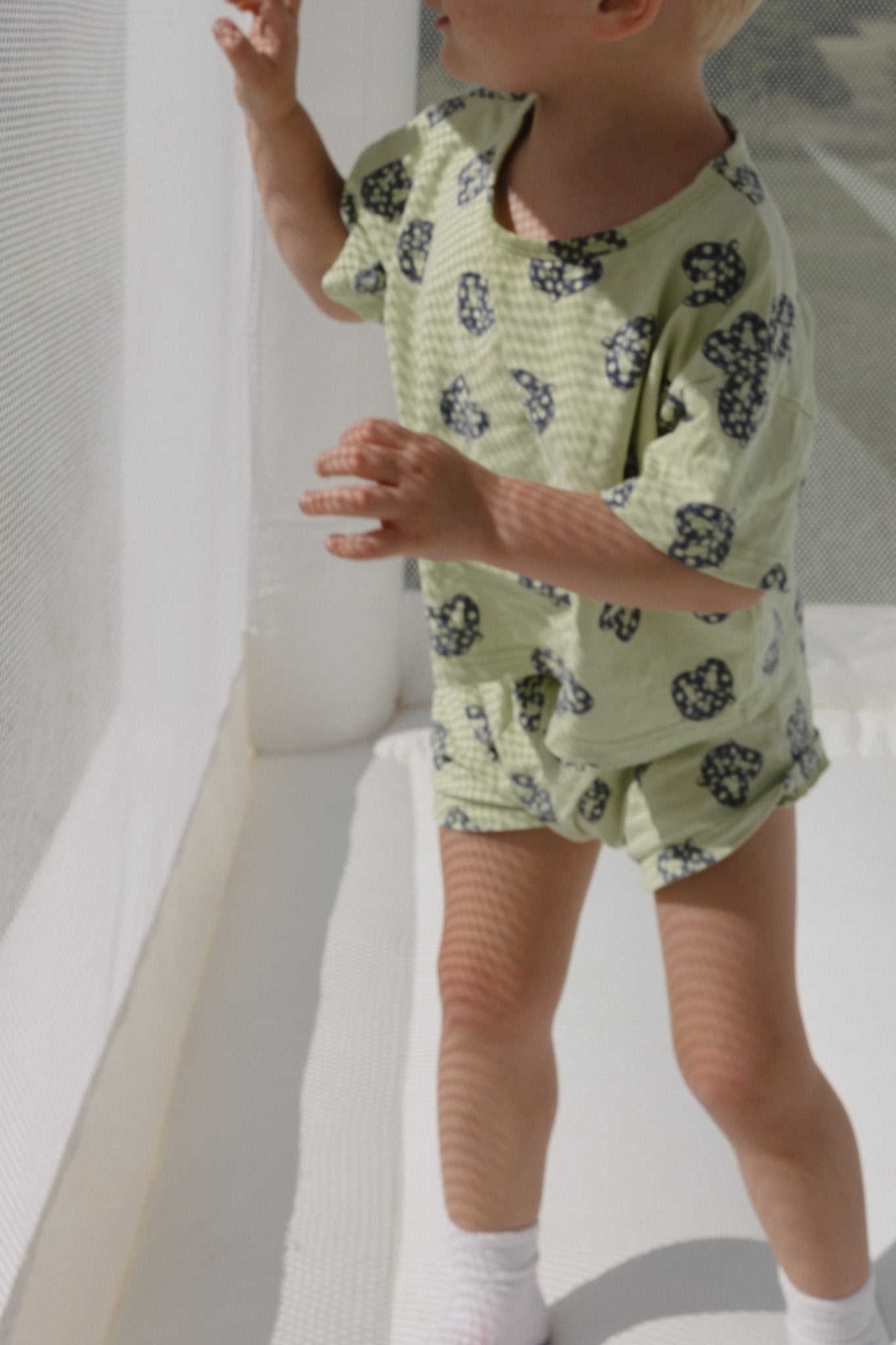 Pretzel Short Sleeve Play Set