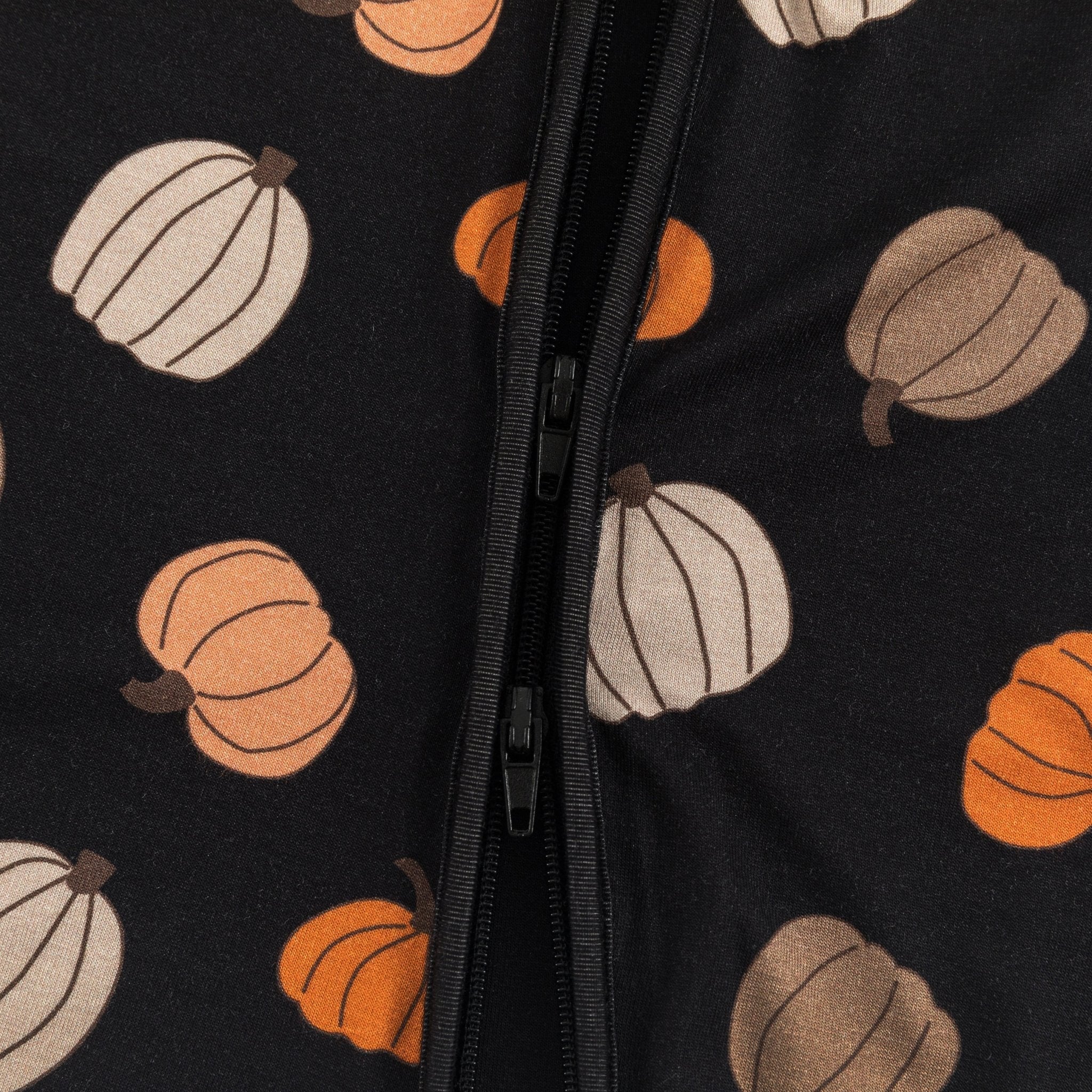 Pumpkins Black (convertible Zip Footies)