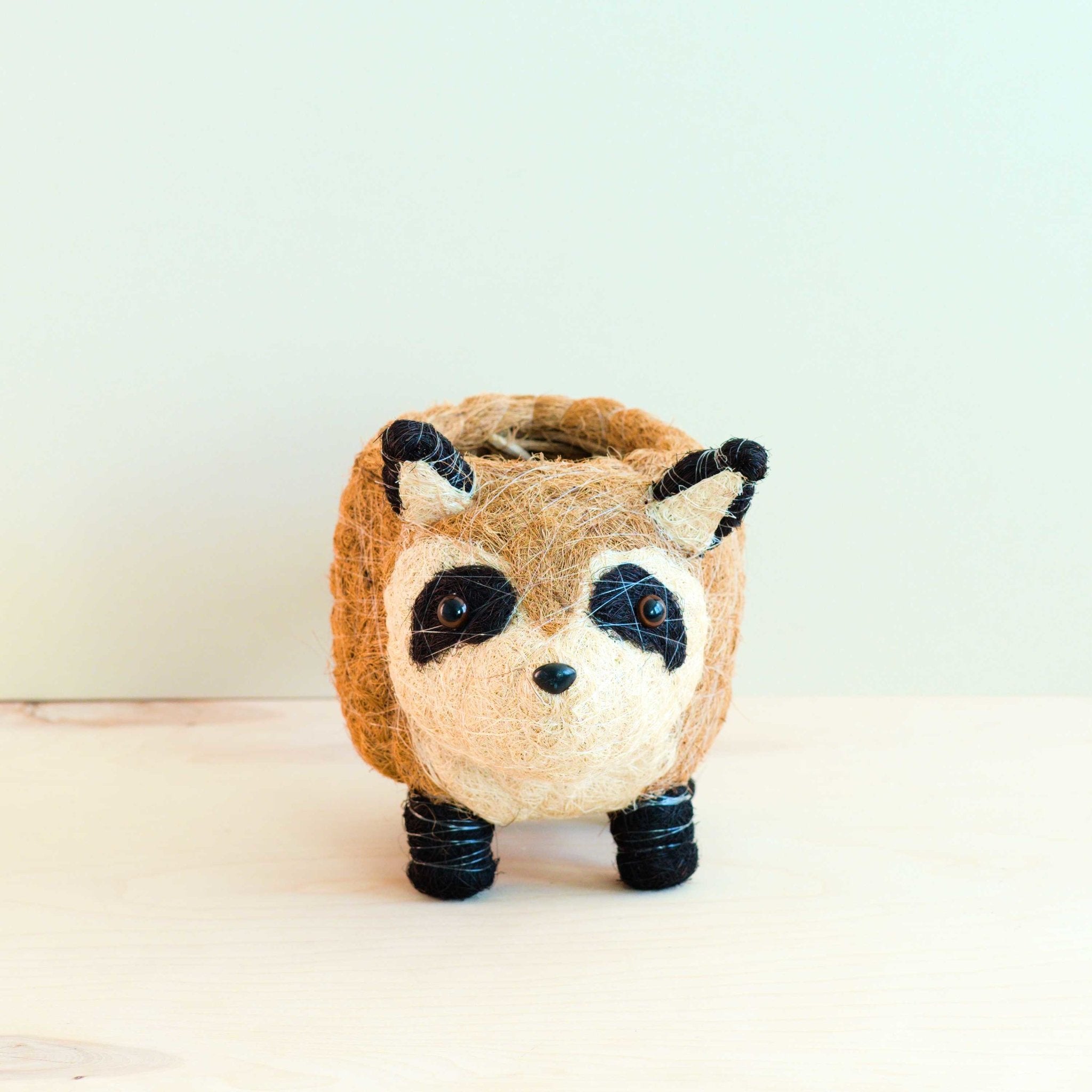 Raccoon Planter - Handmade Plant Pot | Likhâ