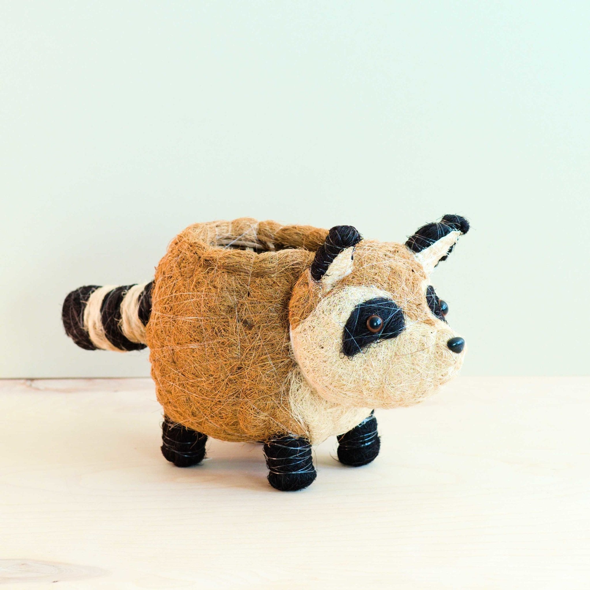 Raccoon Planter - Handmade Plant Pot | Likhâ