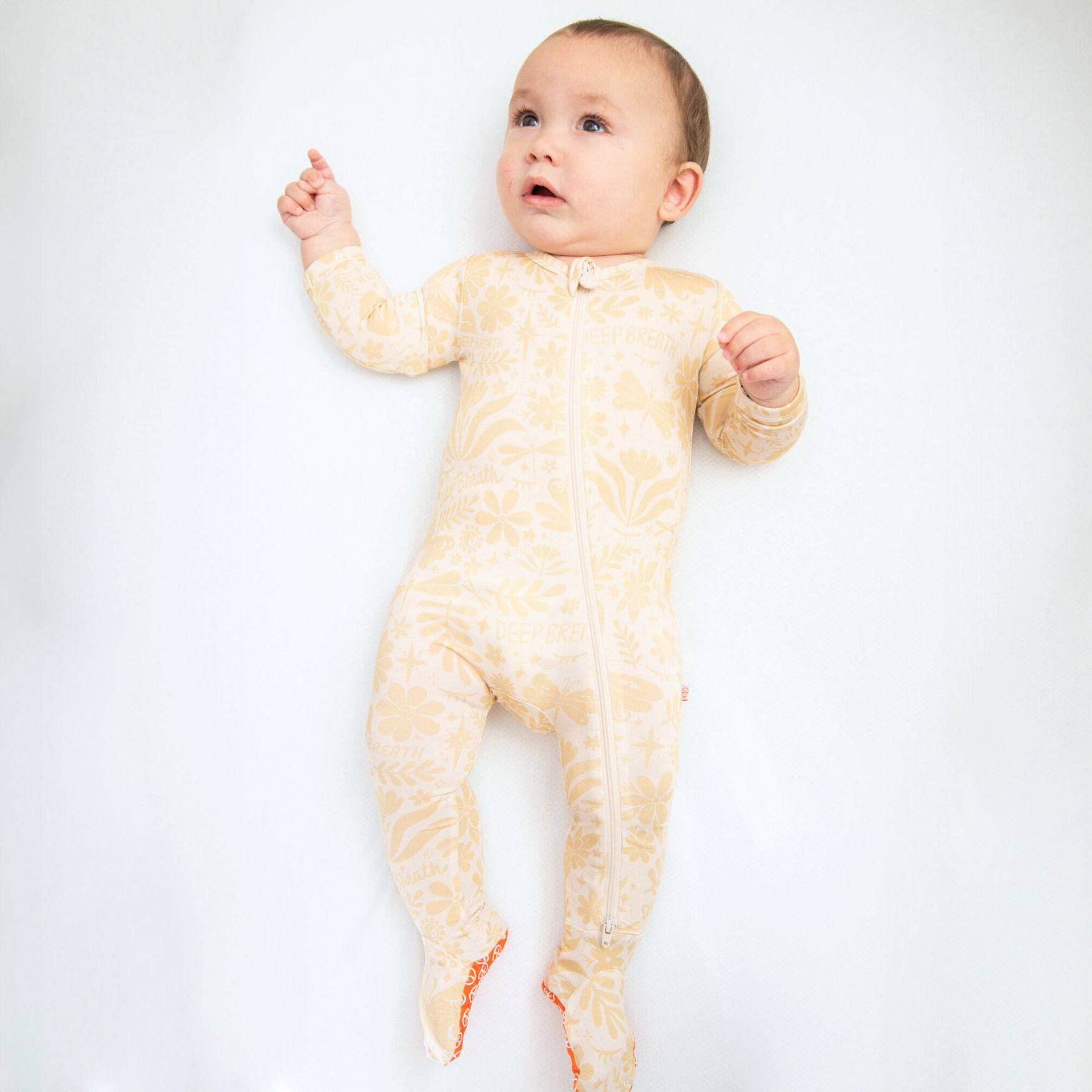The Second-skin Footie | Om Baby (beige) | "deep Breath"