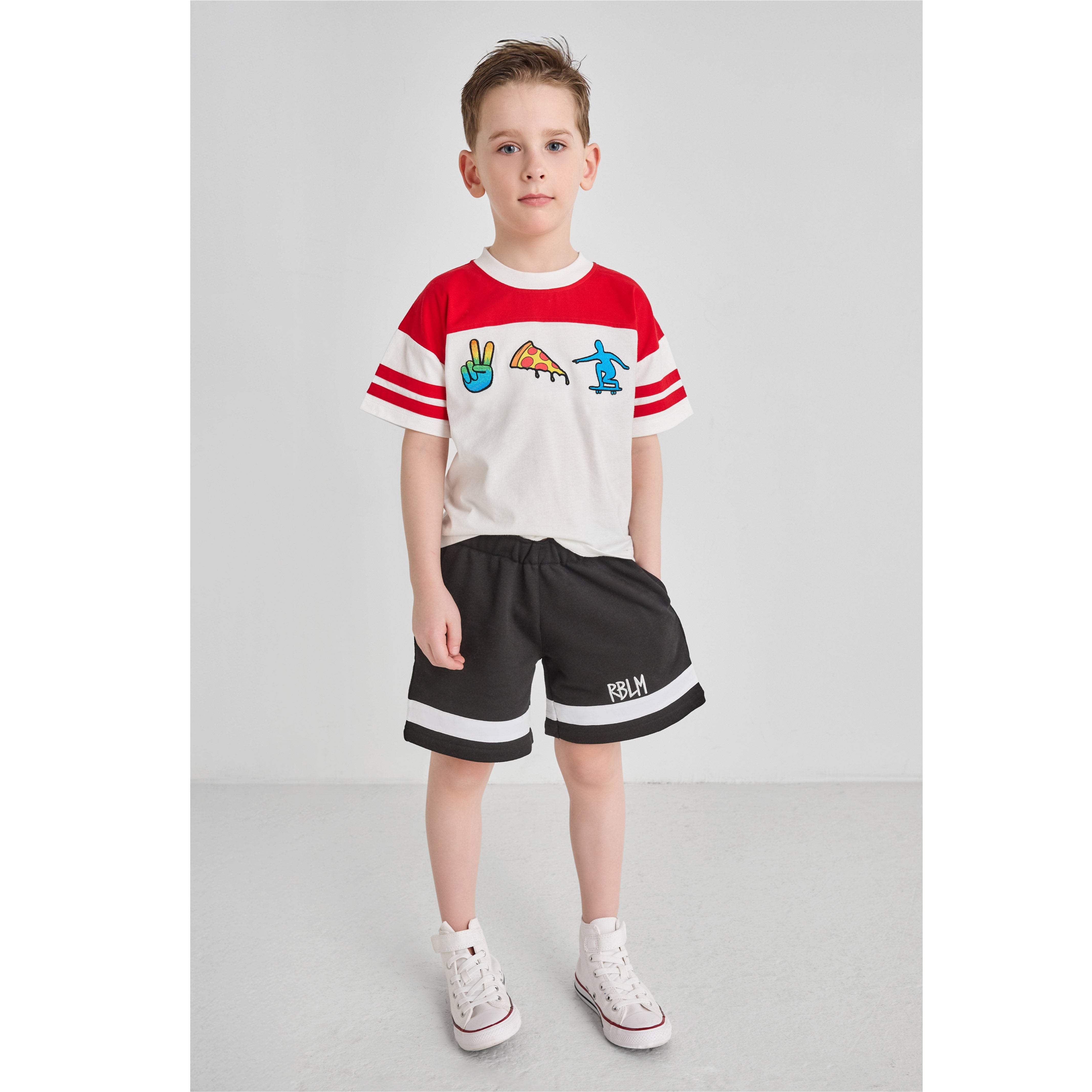 Piece Crewneck T-shirt