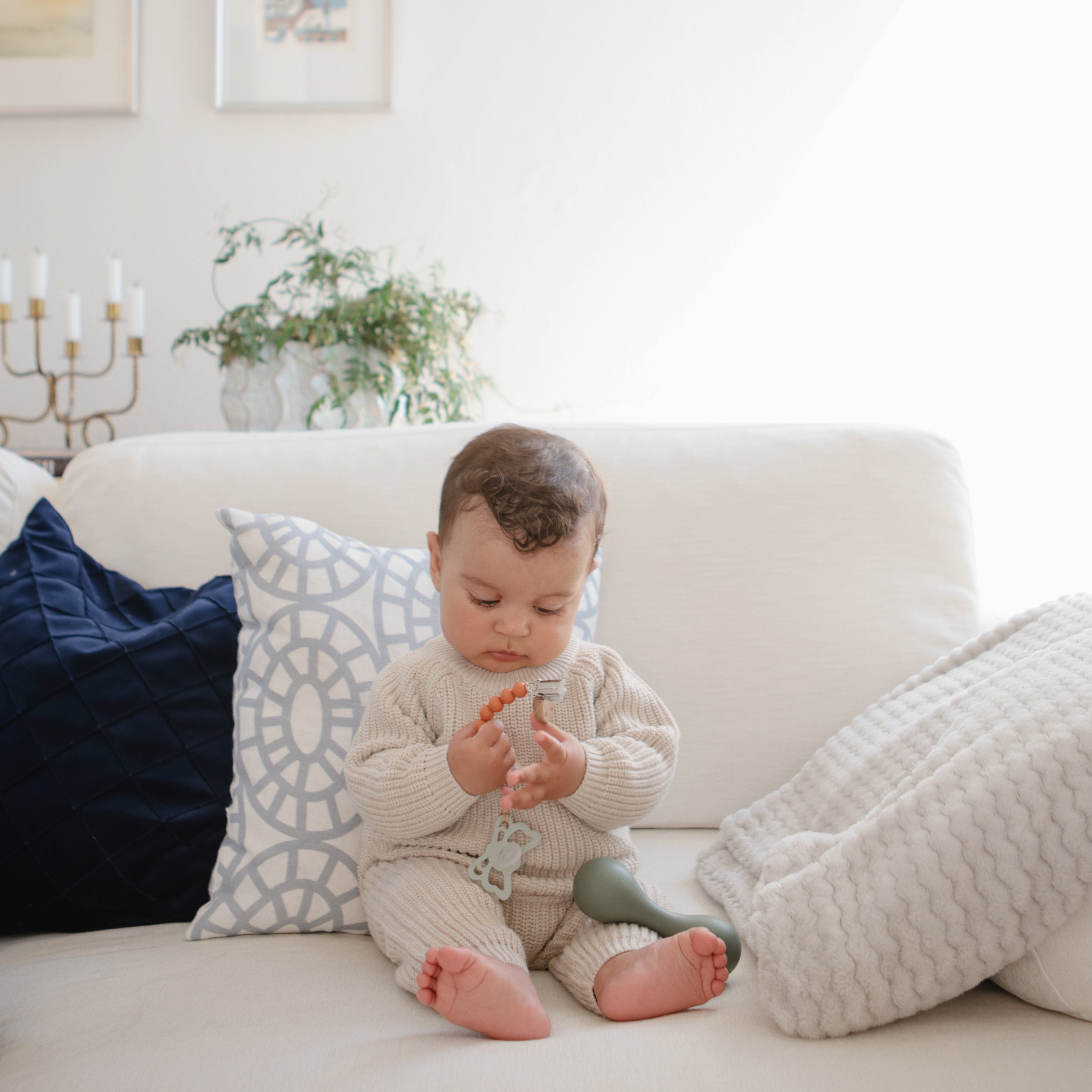 Frigg Butterfly Anatomical Silicone Pacifier 2-pack (6-18 Months)