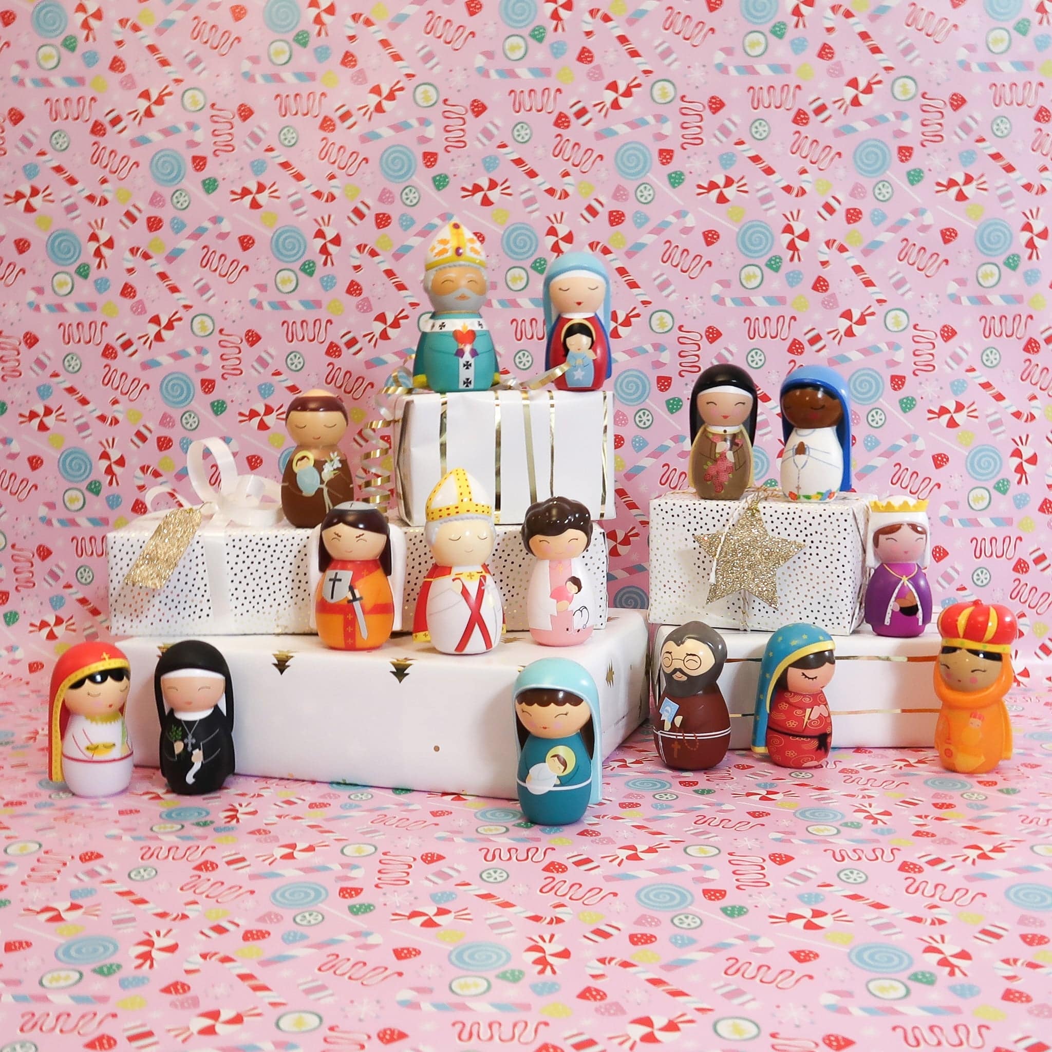 Saint Elizabeth Of Hungary Shining Light Doll