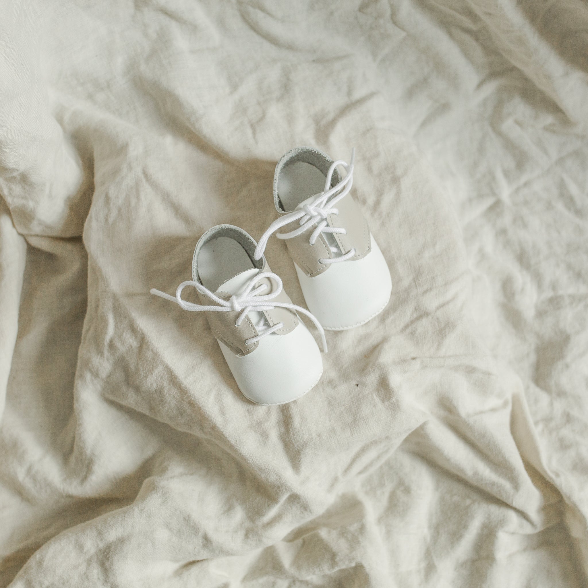 Soft Soled Oxford - White/ecru