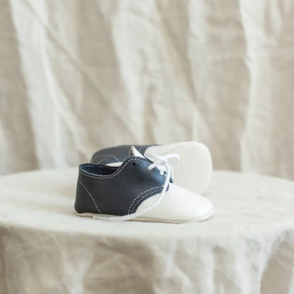 Soft Soled Oxford - White/navy