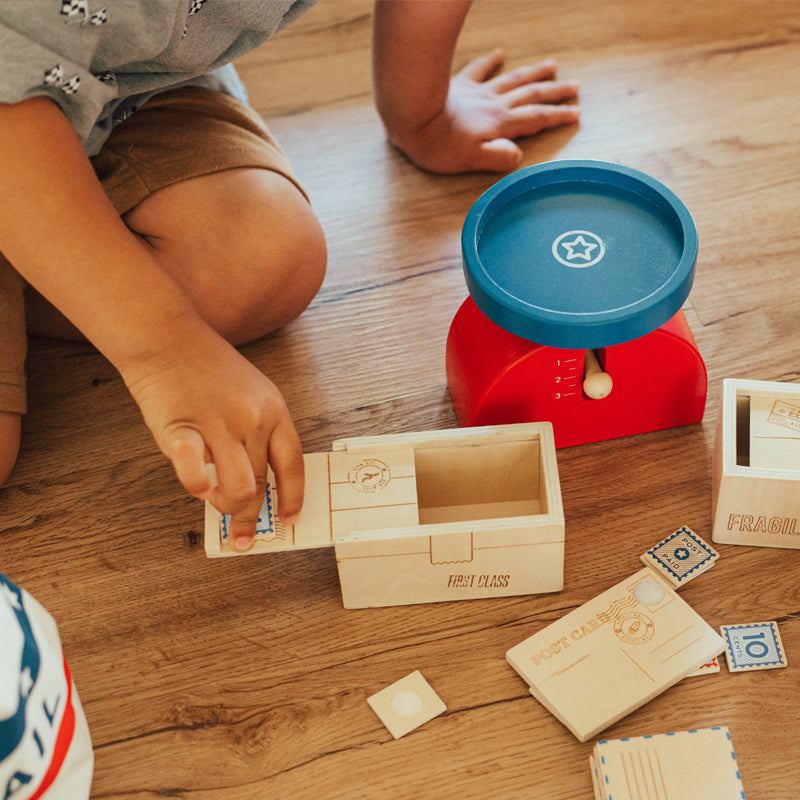 Extra Special Delivery Mail Set