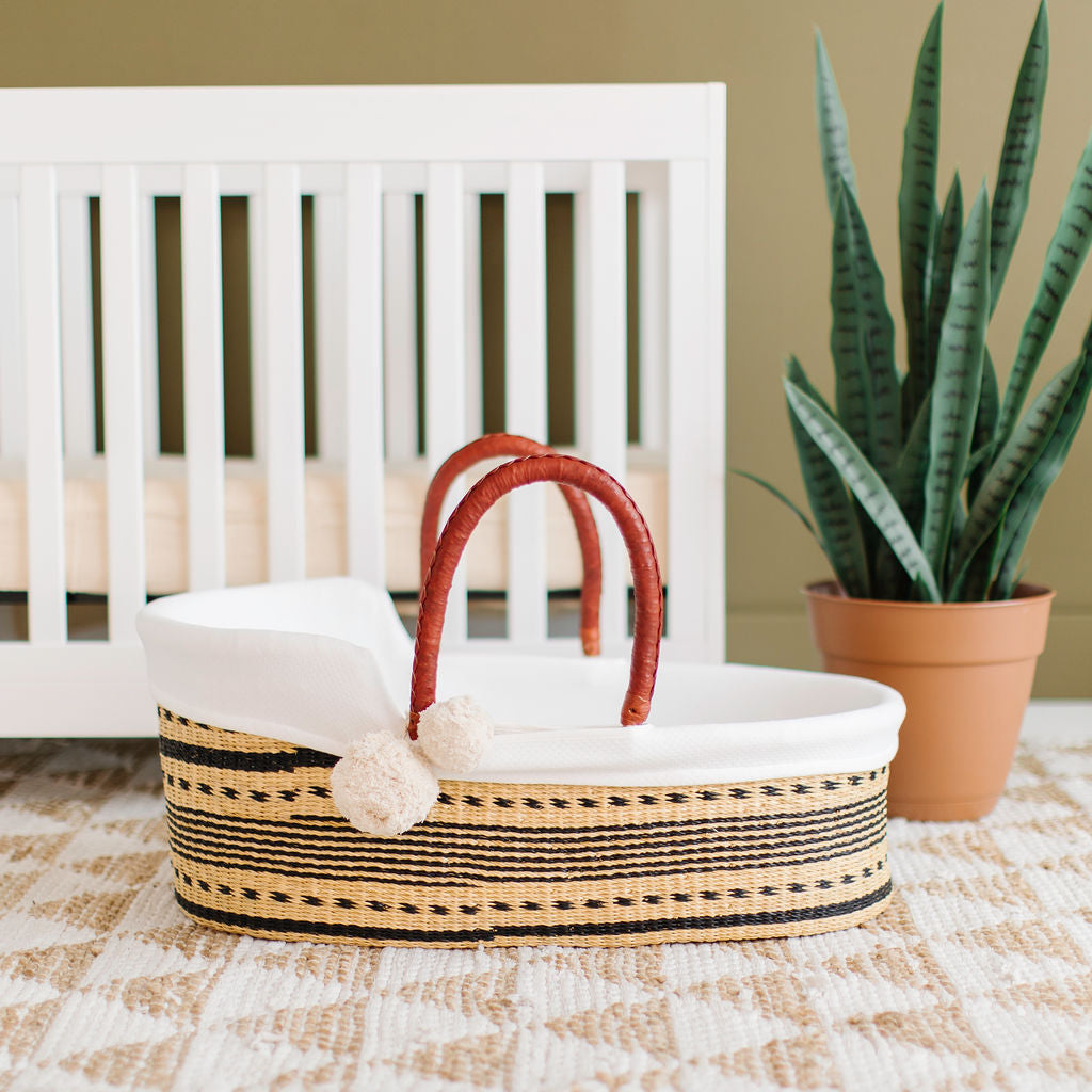 Spring Sparrow<br>african Moses Basket