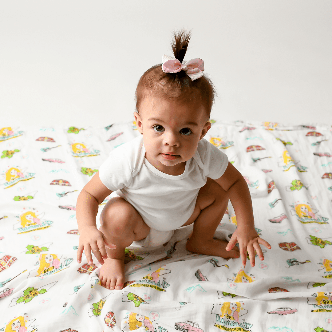 Gift Set: Tennessee Baby Muslin Swaddle Blanket And Burp Cloth/bib Combo (floral)
