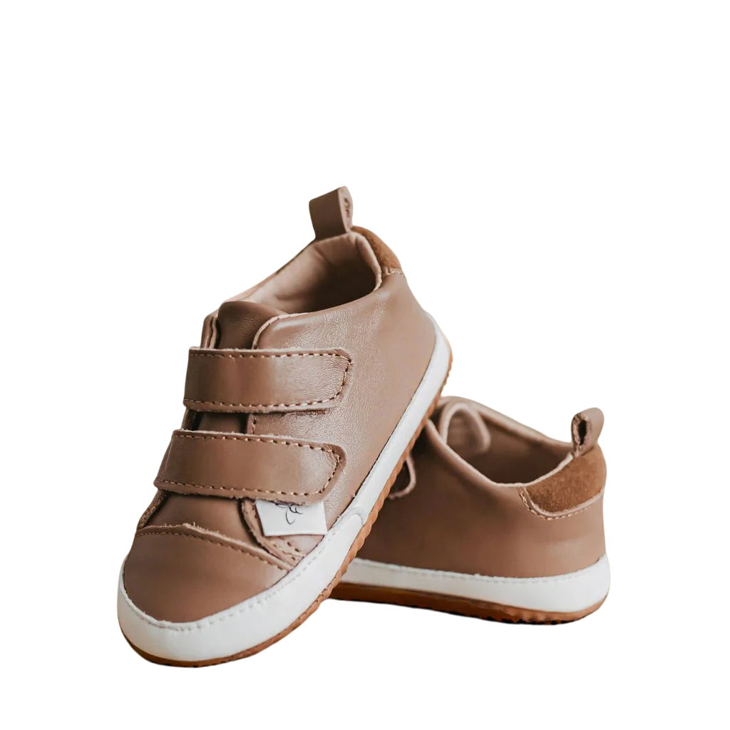 Chocolate Low Top Discontinue