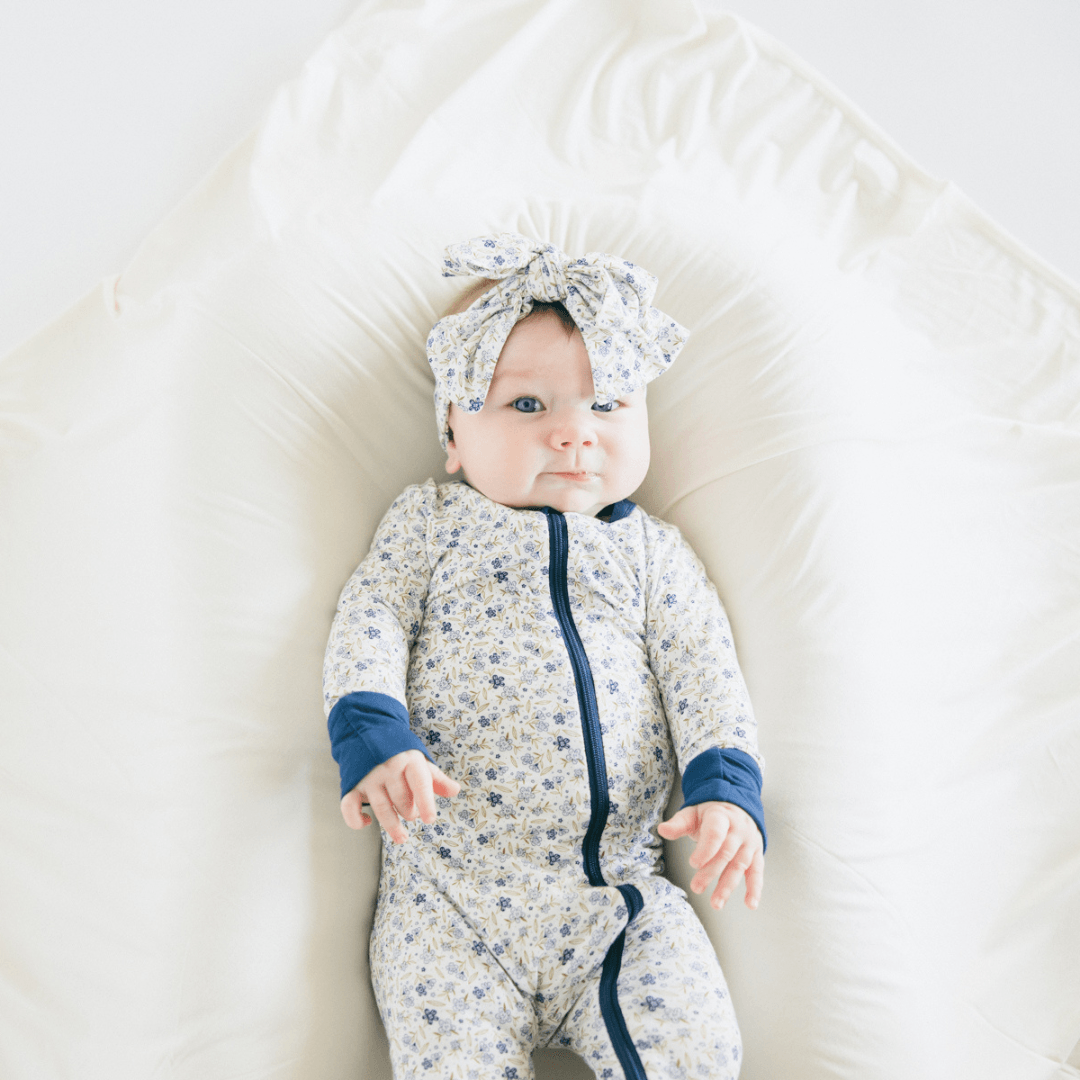 The Poppy In Ditzy Daisy