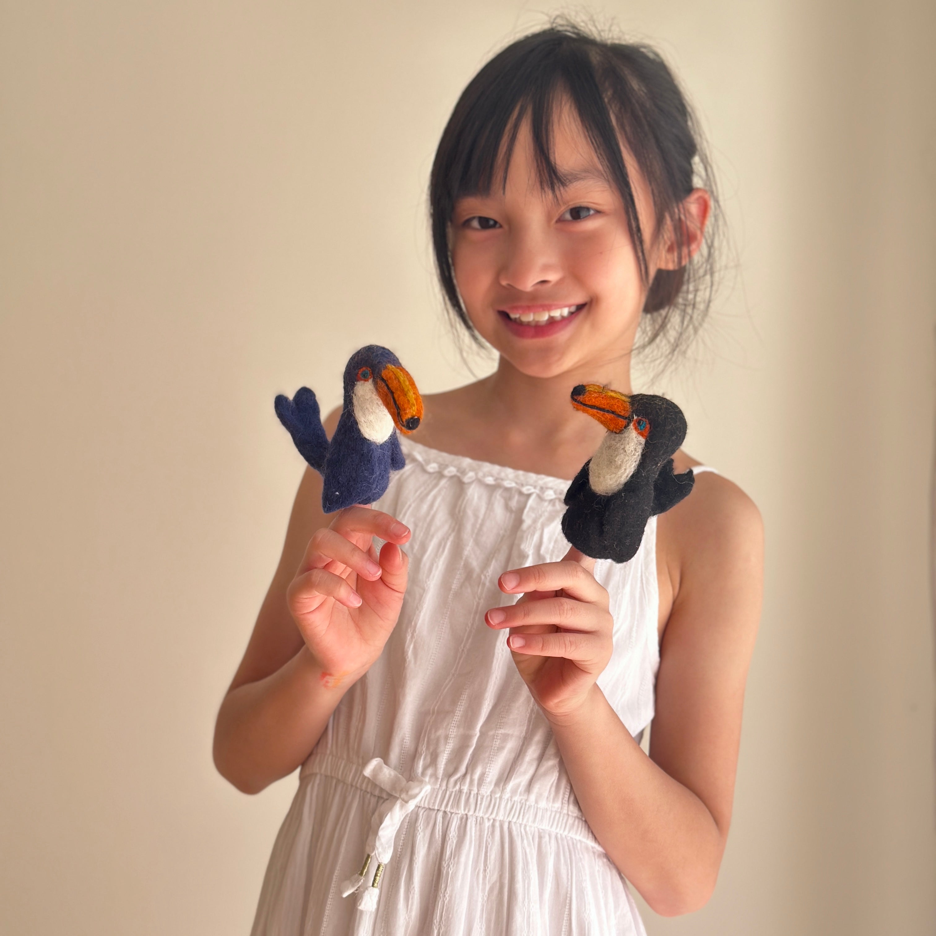 Toucan Finger Puppet