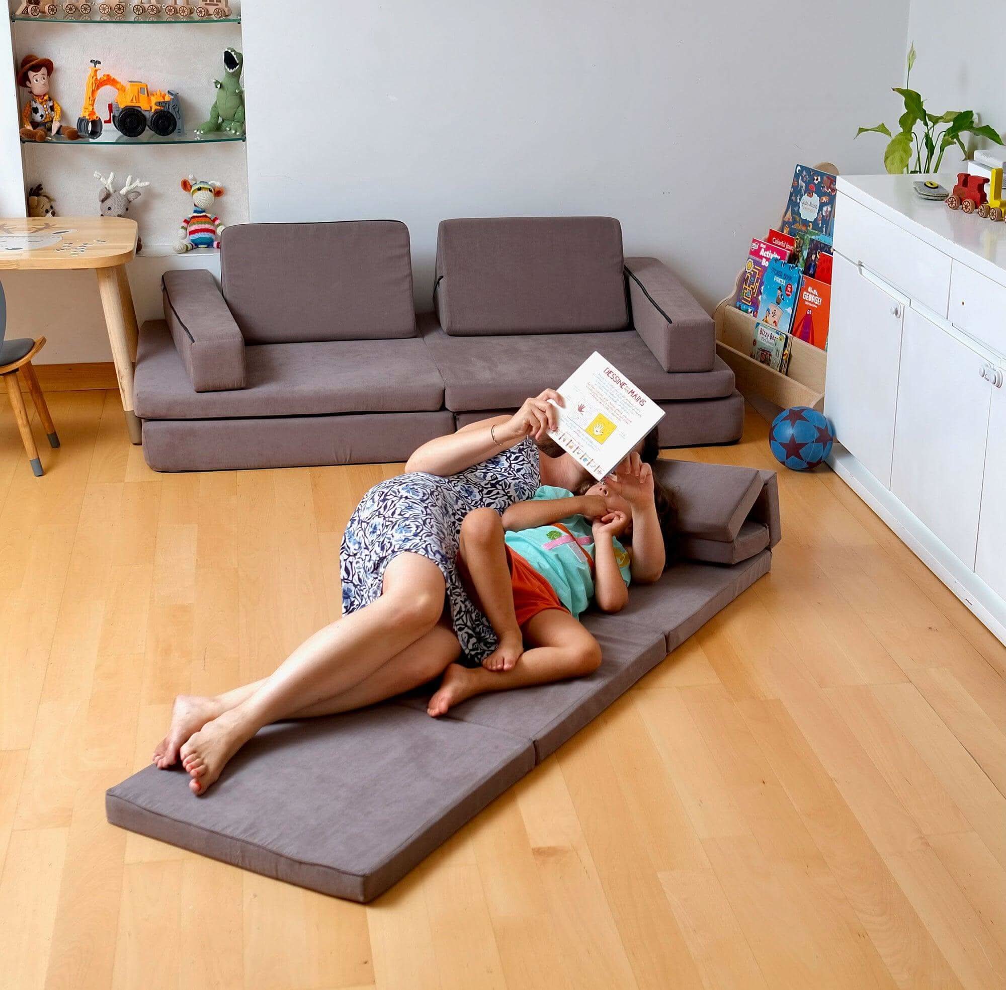 Transformable Kids Play Mat And Couch For Playtime And Relaxation