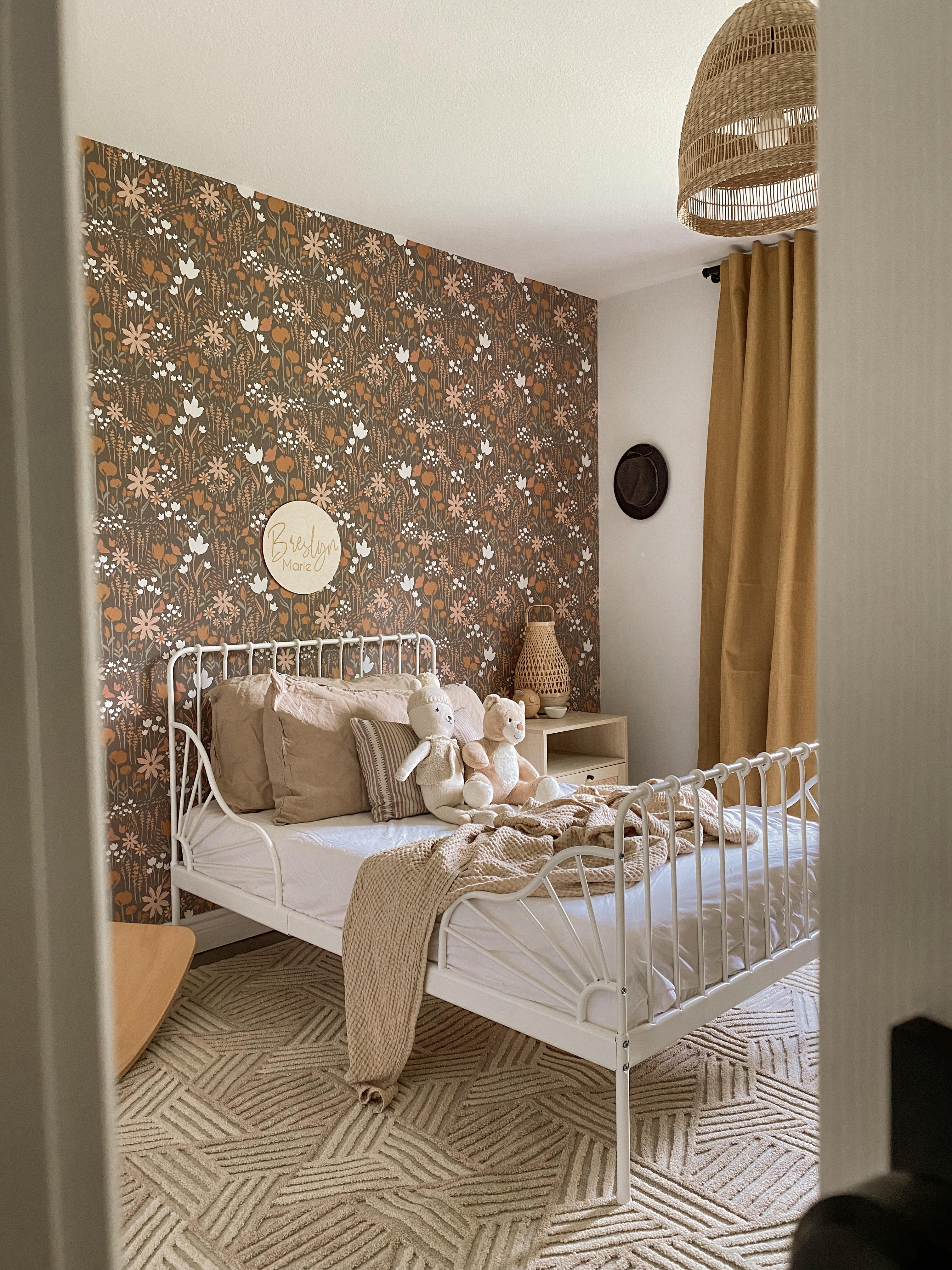 Eloise Wallpaper By Hufton Studio