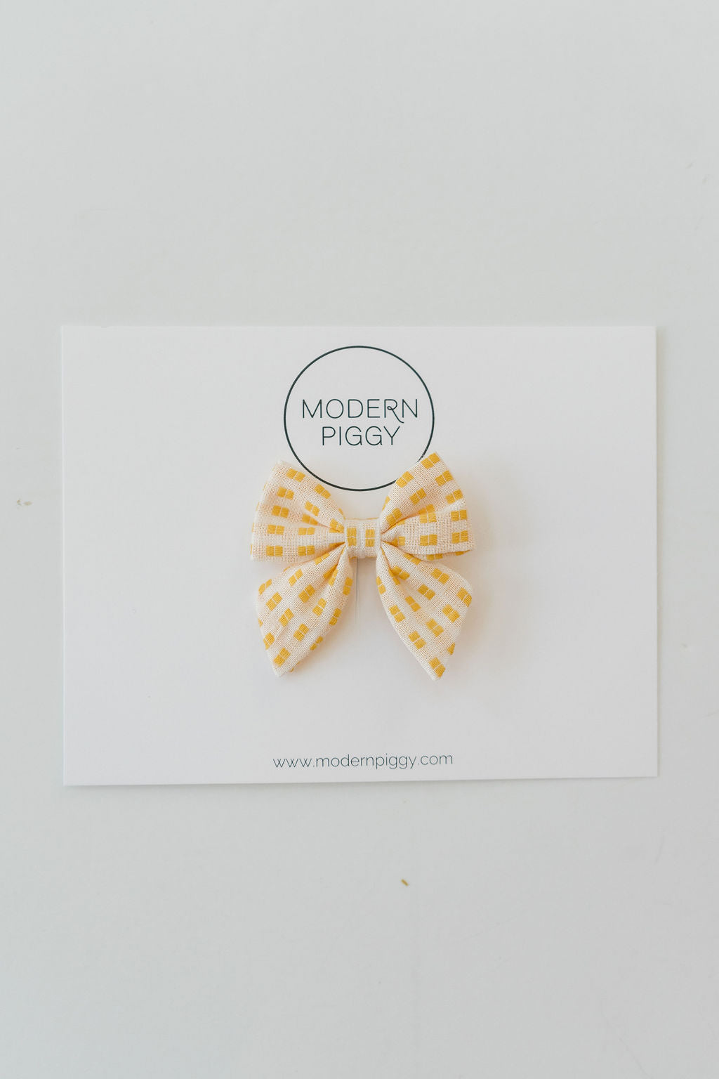 Lemonade Stand | Mini Piggy Bow