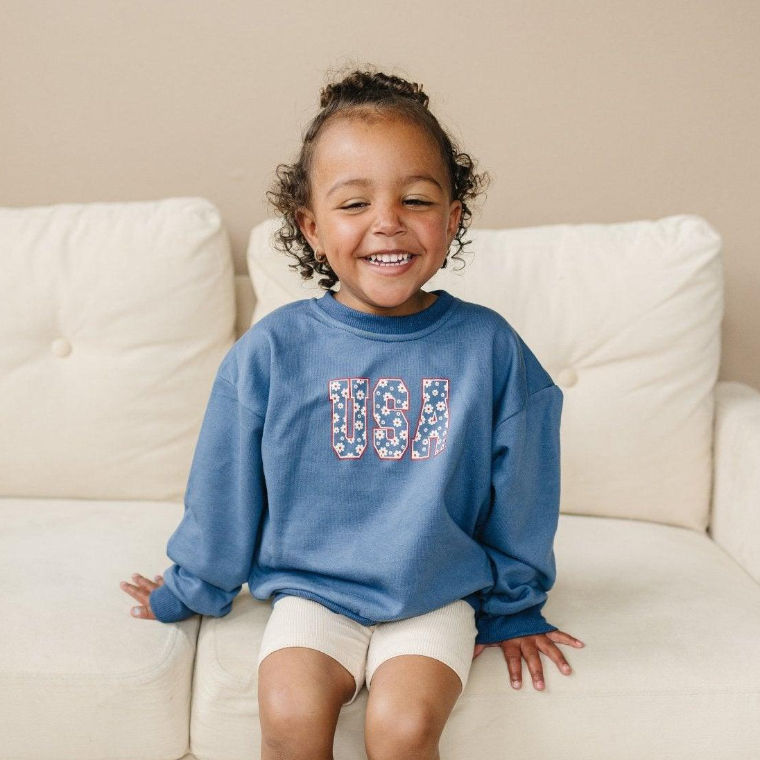 Usa Daisy Crewneck Sweatshirt