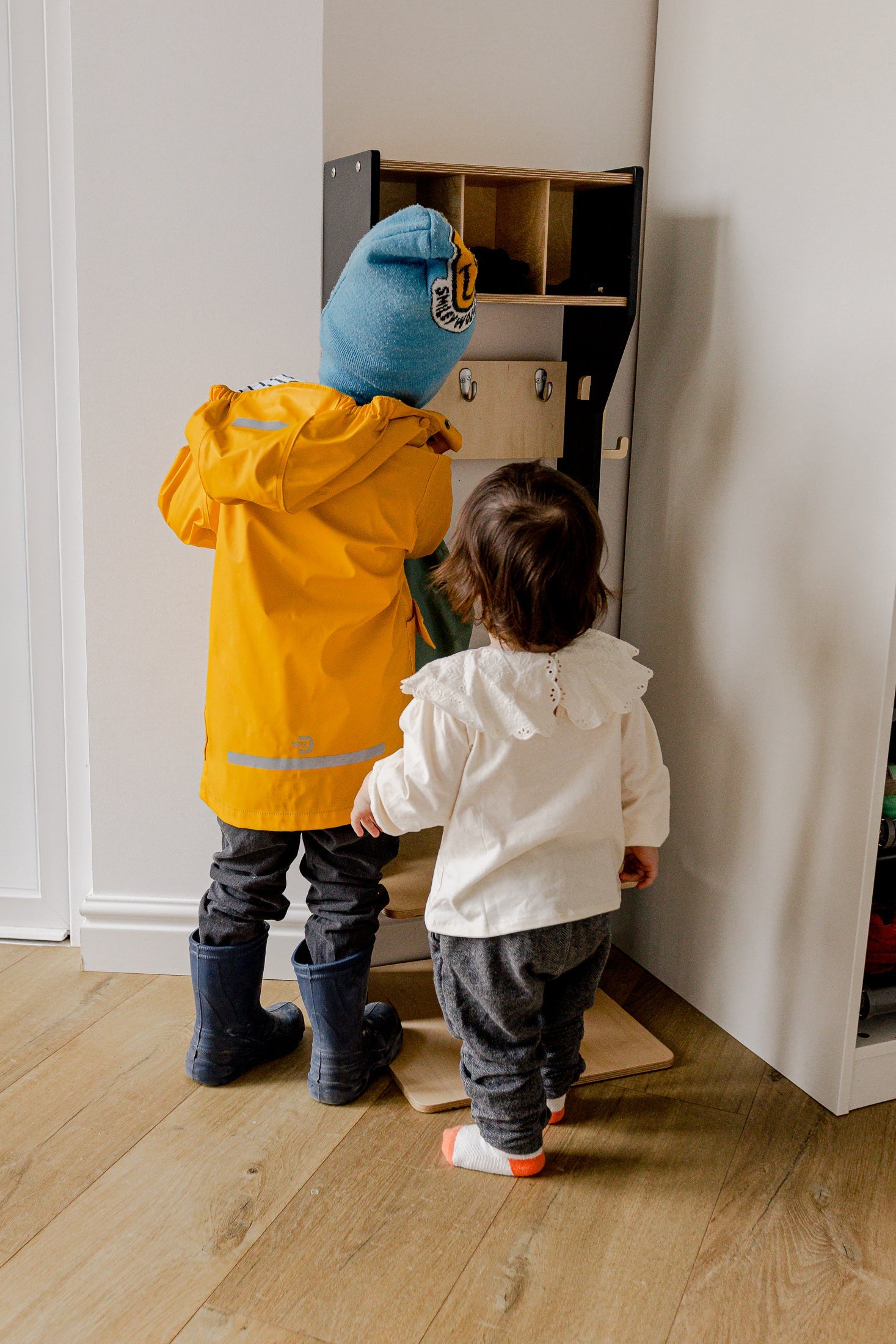 Children's Outwear Organizer – Sturdy Wood Frame Wardrobe