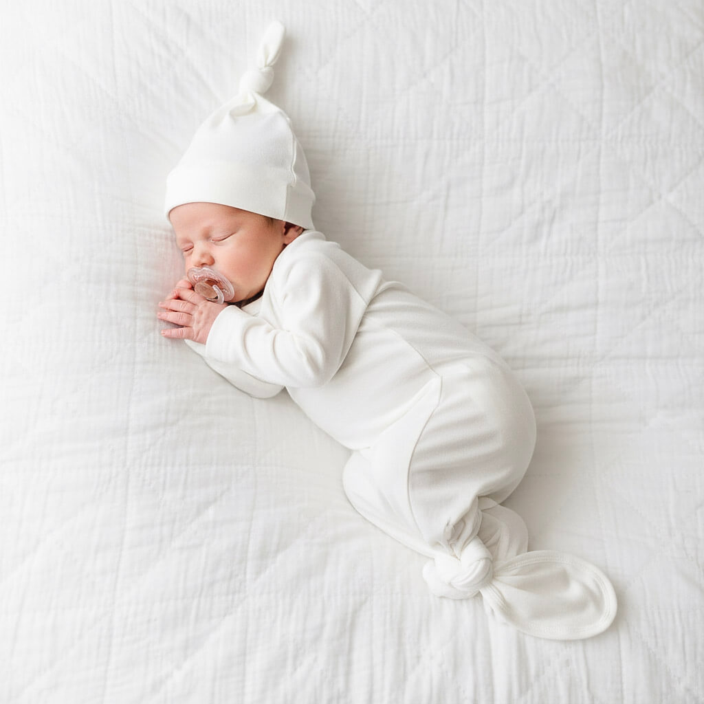 Knotted Gown Set - Hat