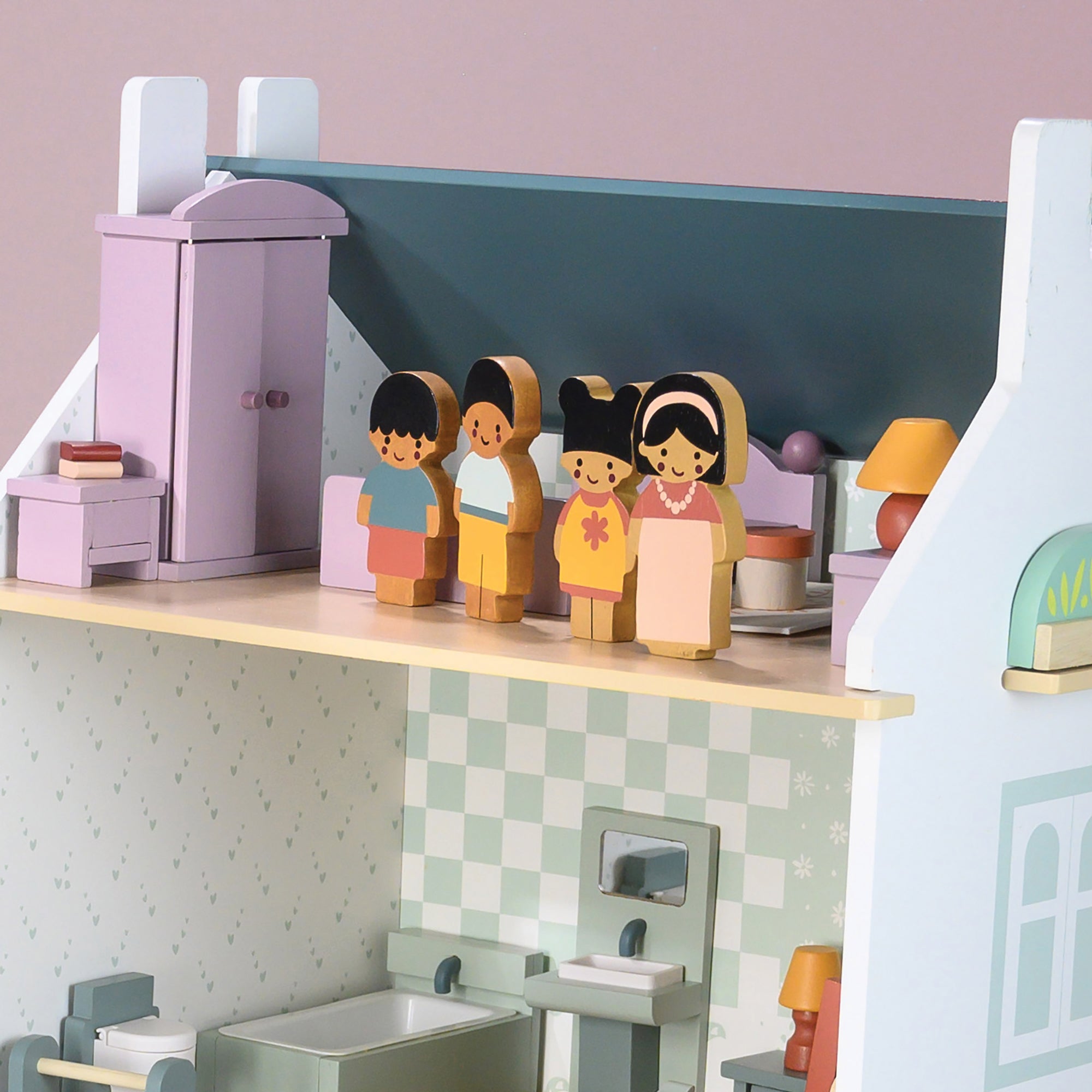 Willow Dollhouse