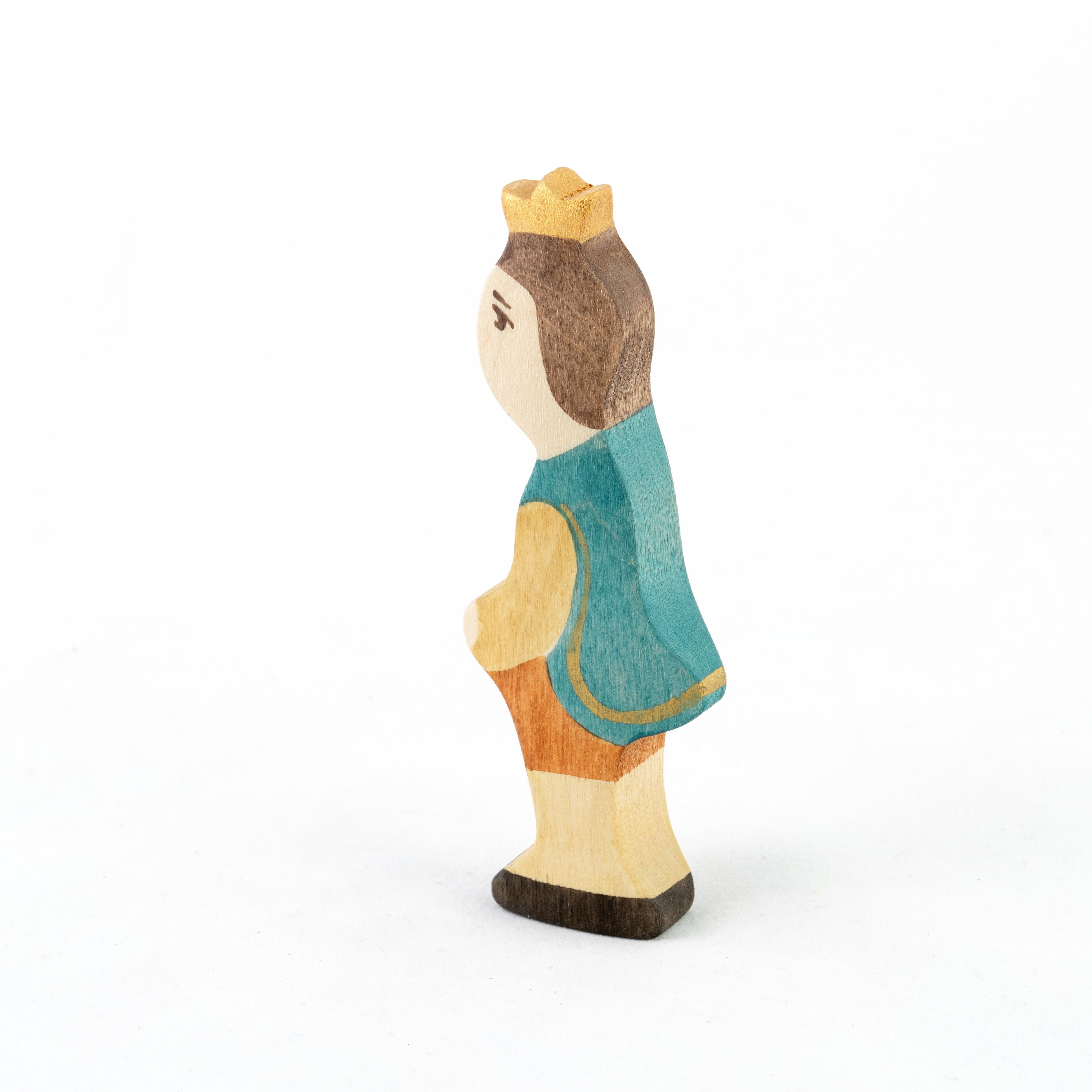 Waldorf Wooden Prince And Princess Figures- 2 Pieces