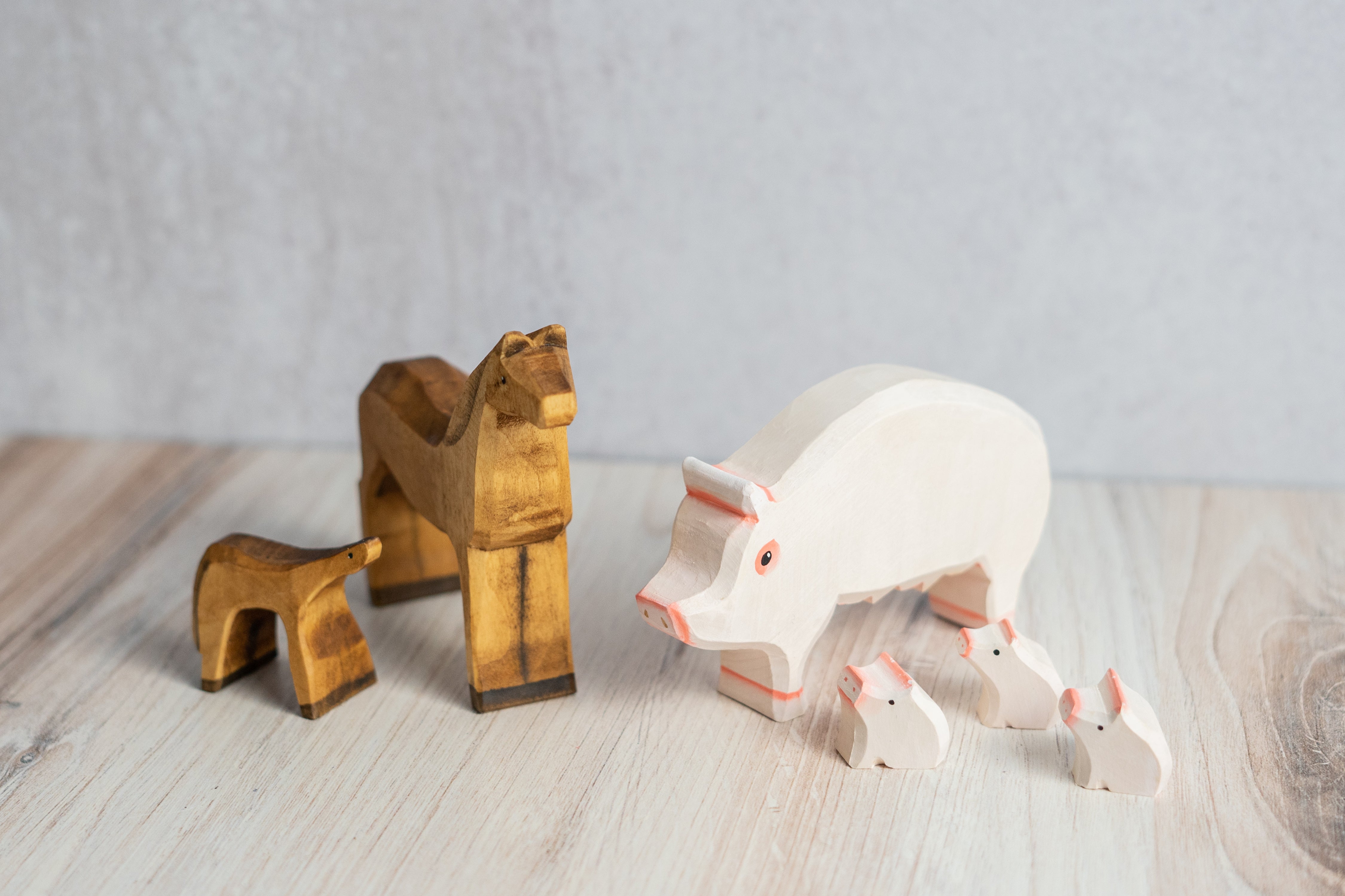 Mare & Colt Figurines Toys Set Of 2