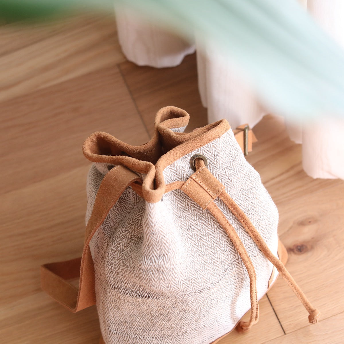 Woven Drawstring Bucket Bag - Beige