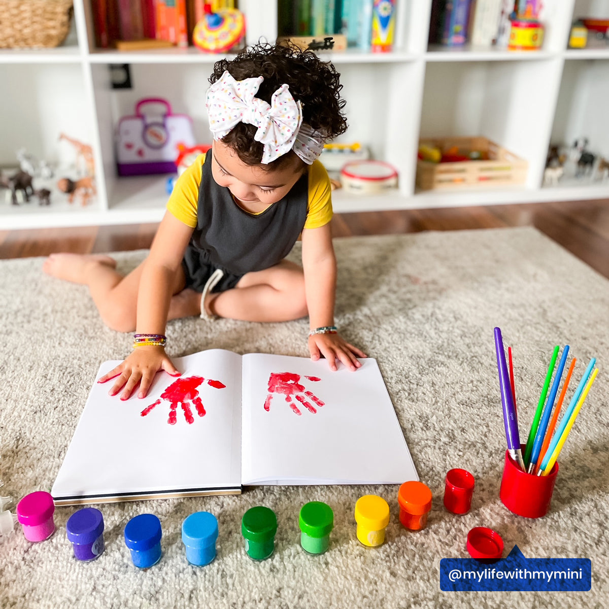 OOLY lil' Poster Paint Pods Paint Pods