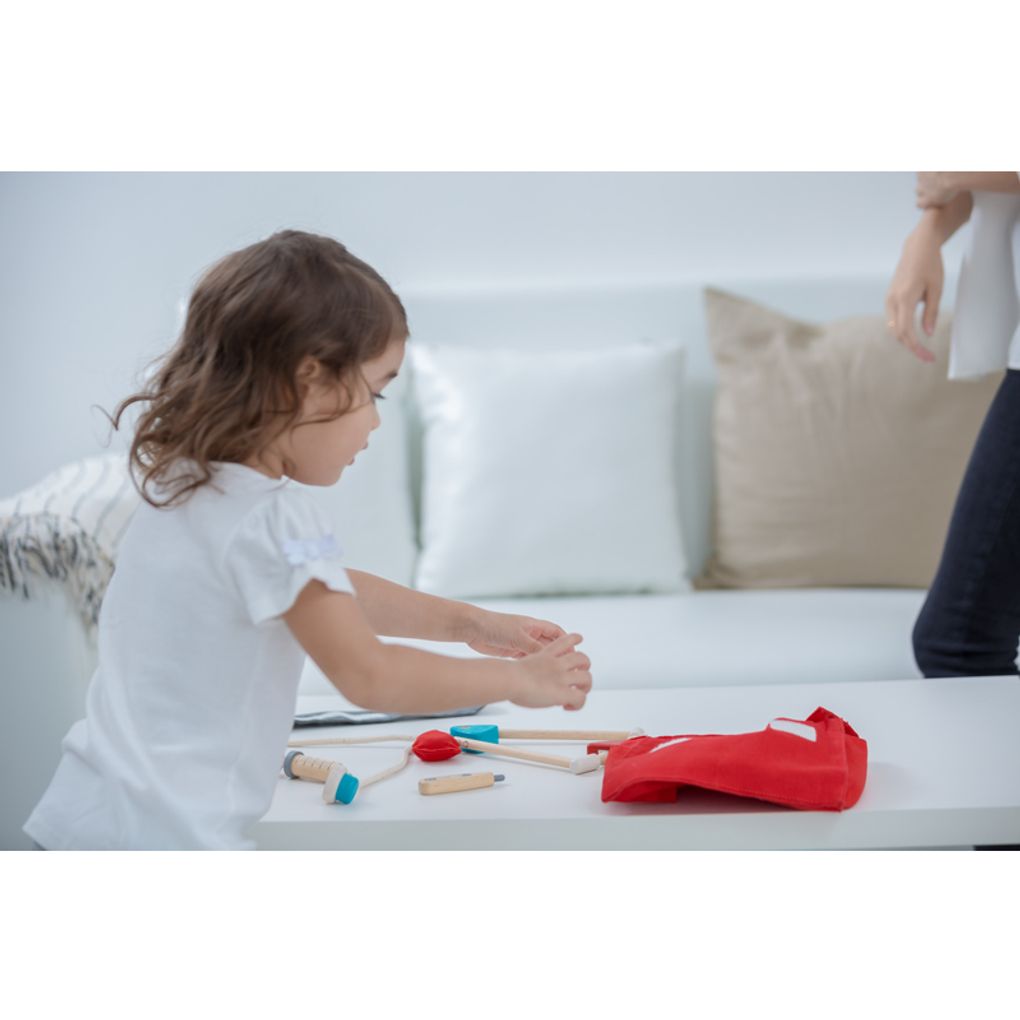 PlanToys Doctor Set Pretend Profession