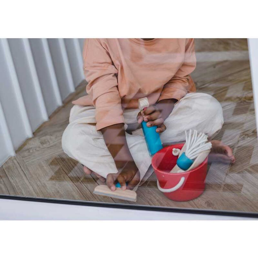 PlanToys Cleaning Set Pretend Profession