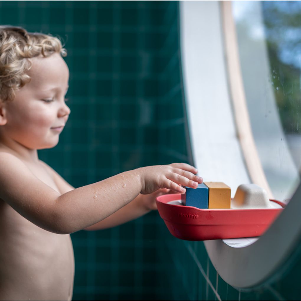 PlanToys Tugboat