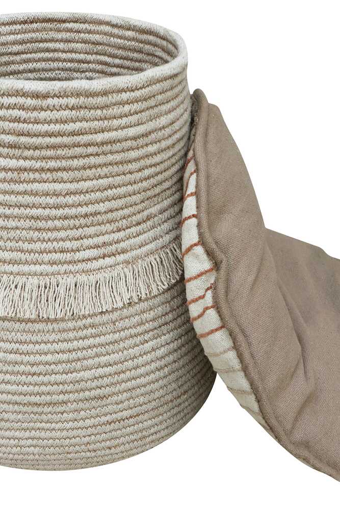 Basket Giant Mushroom - Mushroom hunters / Forest finds