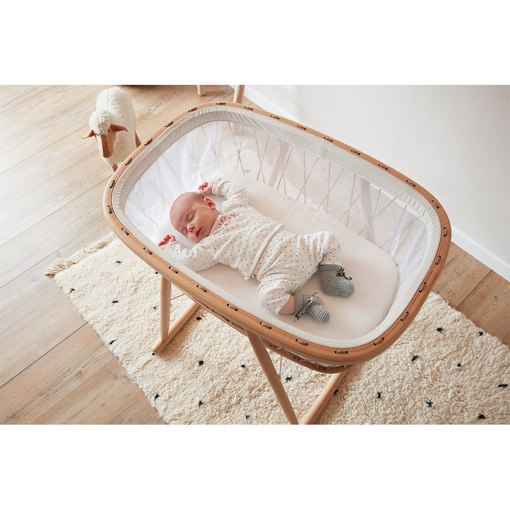 Charlie Crane KUMI Bassinet + Mattress Cribs