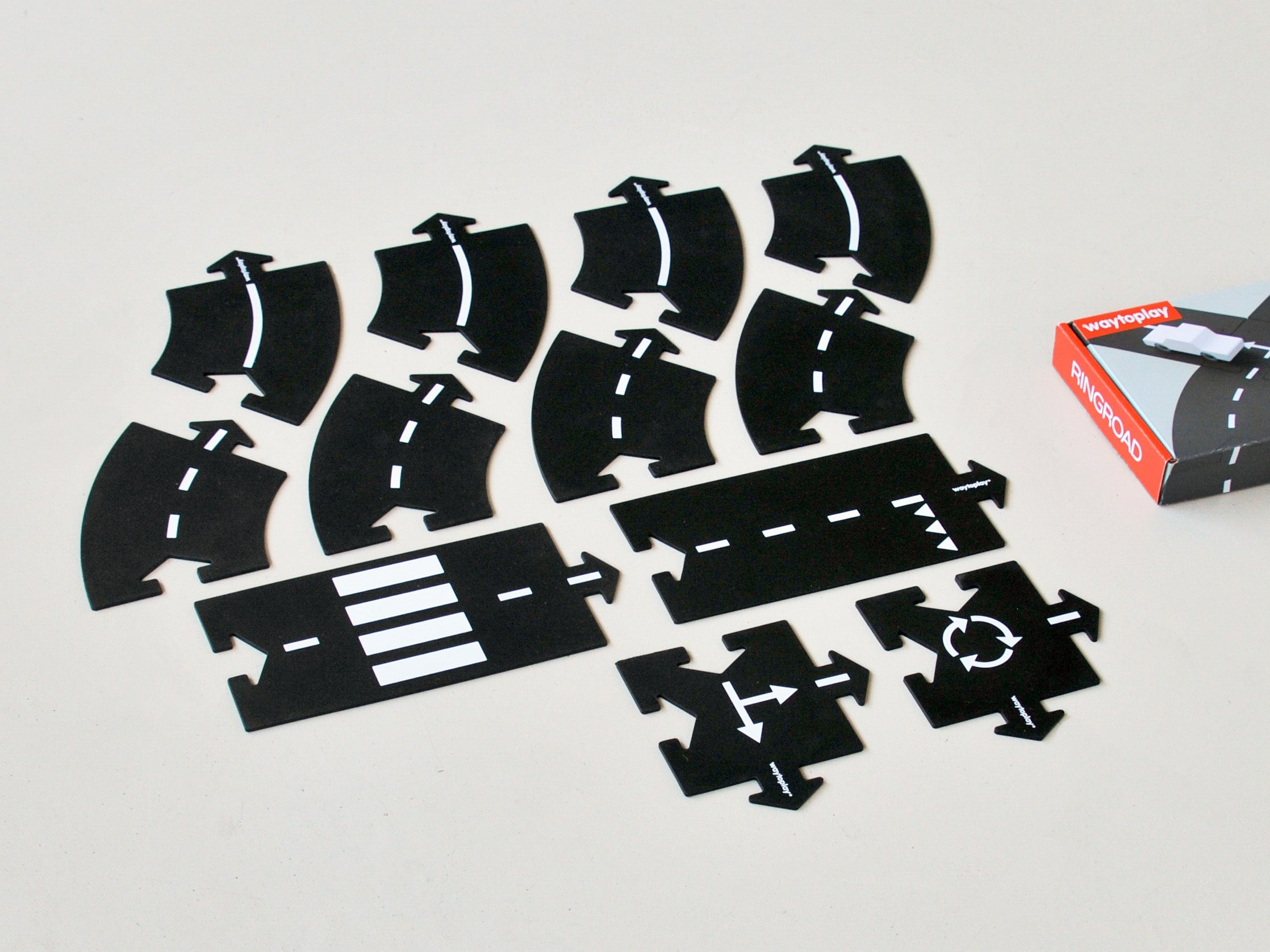 Waytoplay Toys Ringroad Race Track - 12 pcs Play Vehicles Tracks